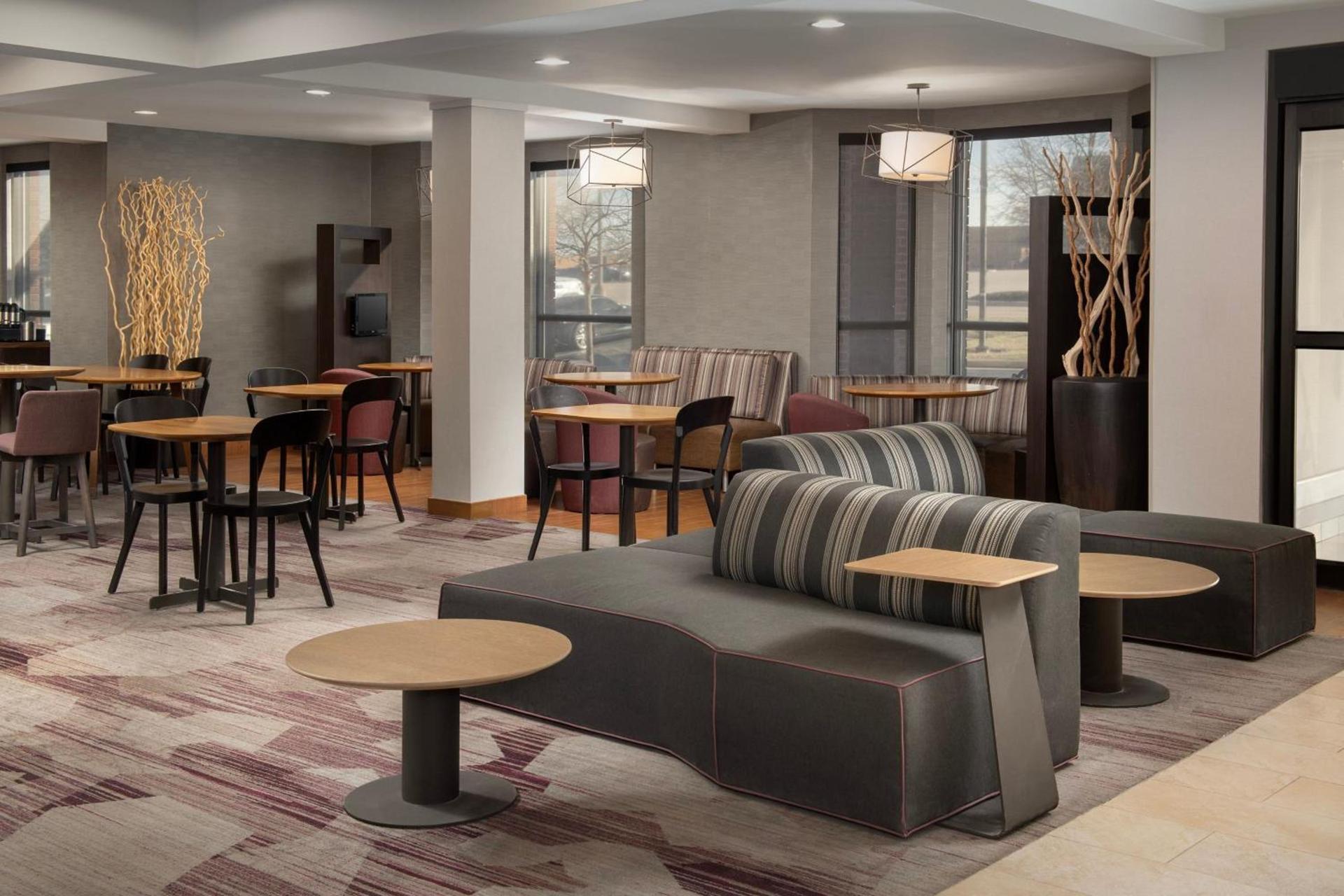 Courtyard by Marriott Dayton Beavercreek photo 35