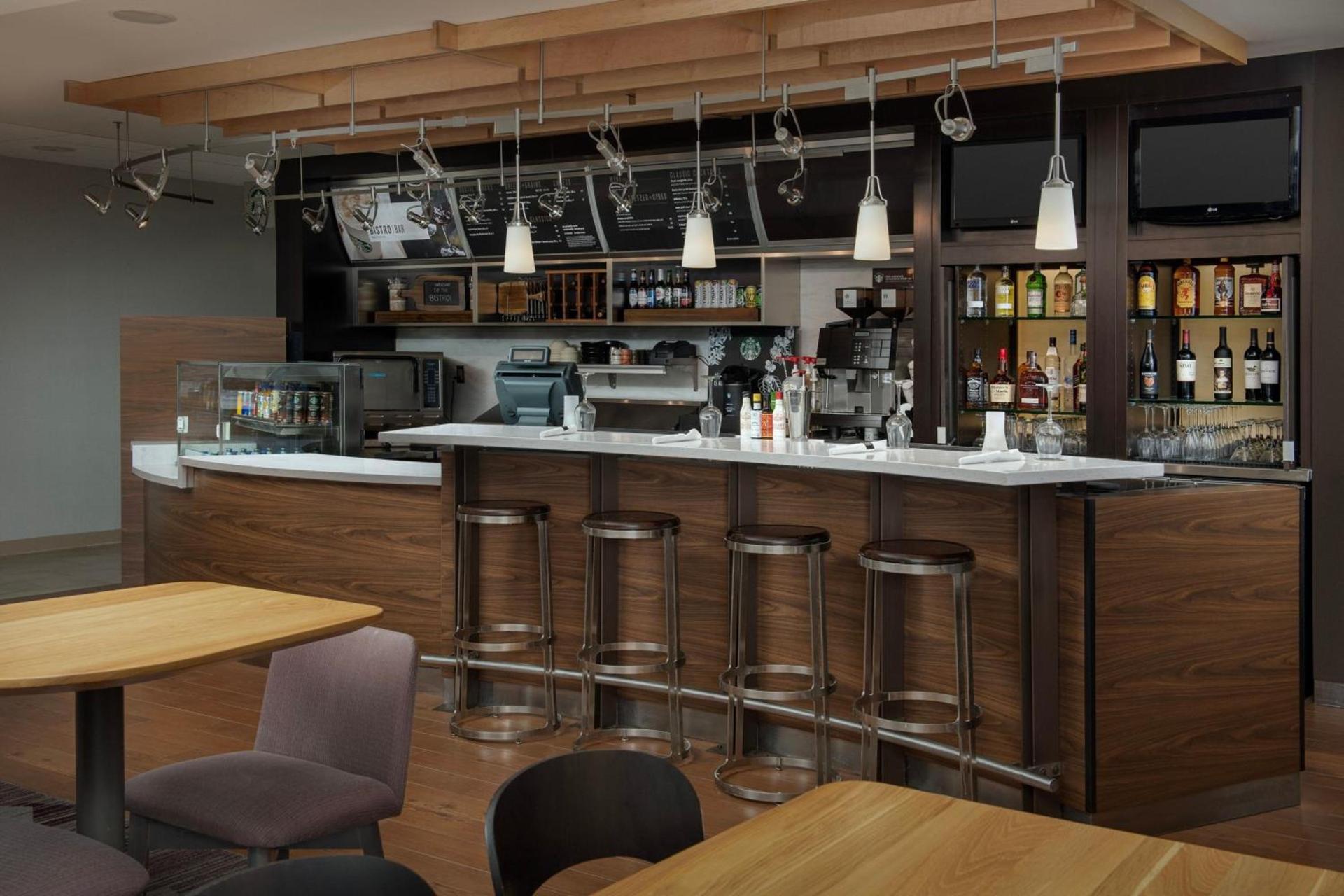 Courtyard by Marriott Dayton Beavercreek photo 55