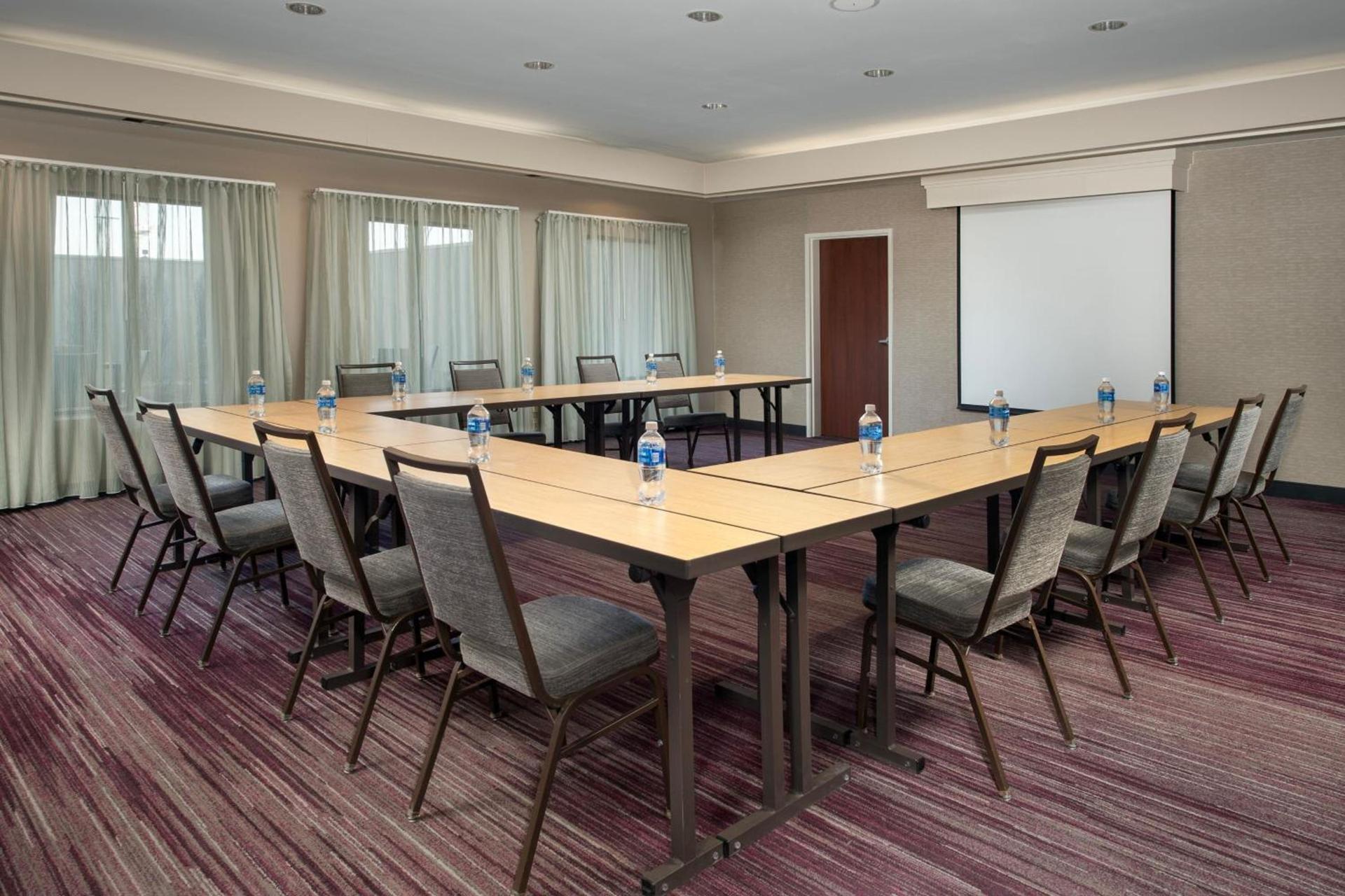 Courtyard by Marriott Dayton Beavercreek photo 59