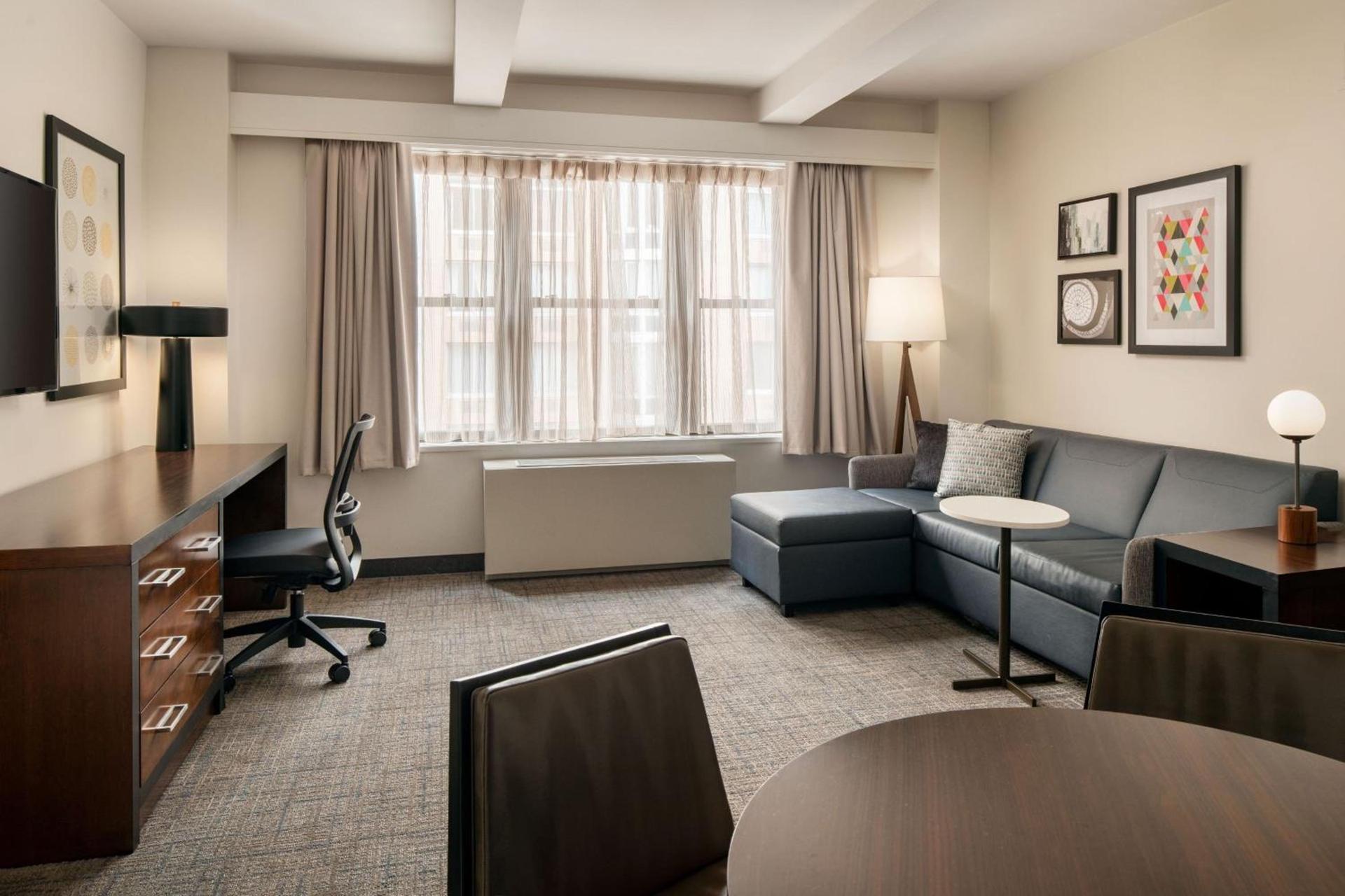 Residence Inn by Marriott New York Manhattan/ Midtown Eastside photo 19