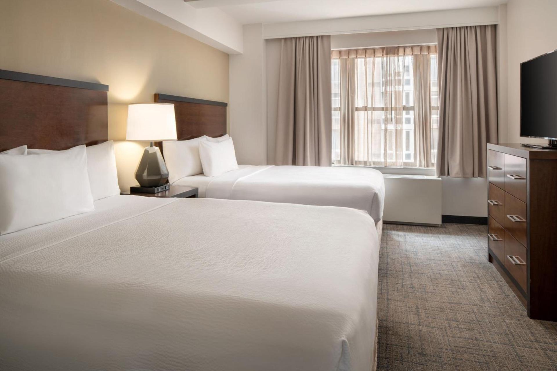 Residence Inn by Marriott New York Manhattan/ Midtown Eastside photo 20
