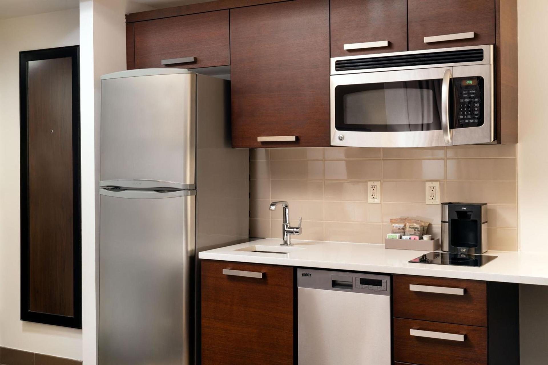 Residence Inn by Marriott New York Manhattan/ Midtown Eastside photo 28