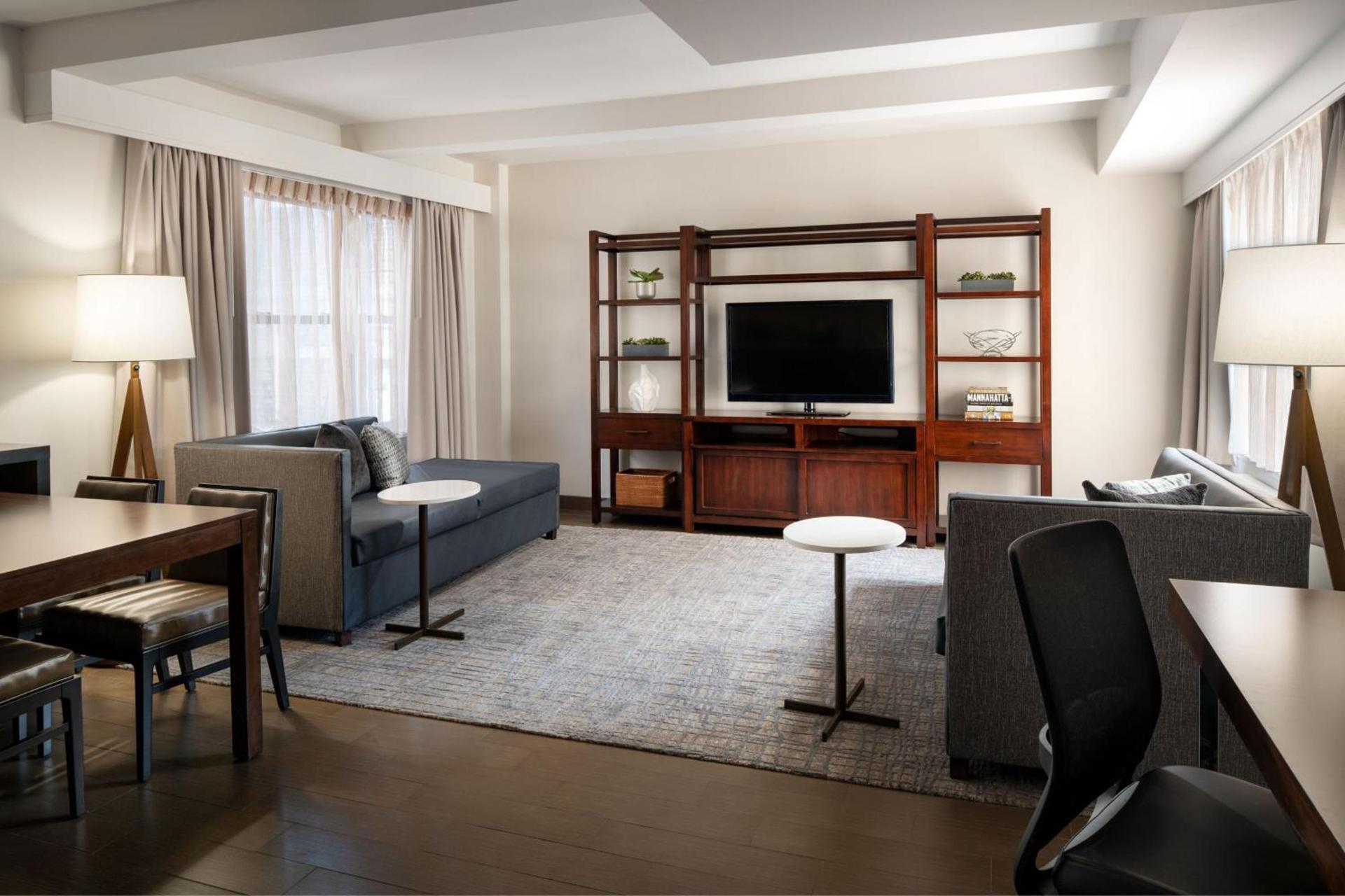 Residence Inn by Marriott New York Manhattan/ Midtown Eastside photo 32