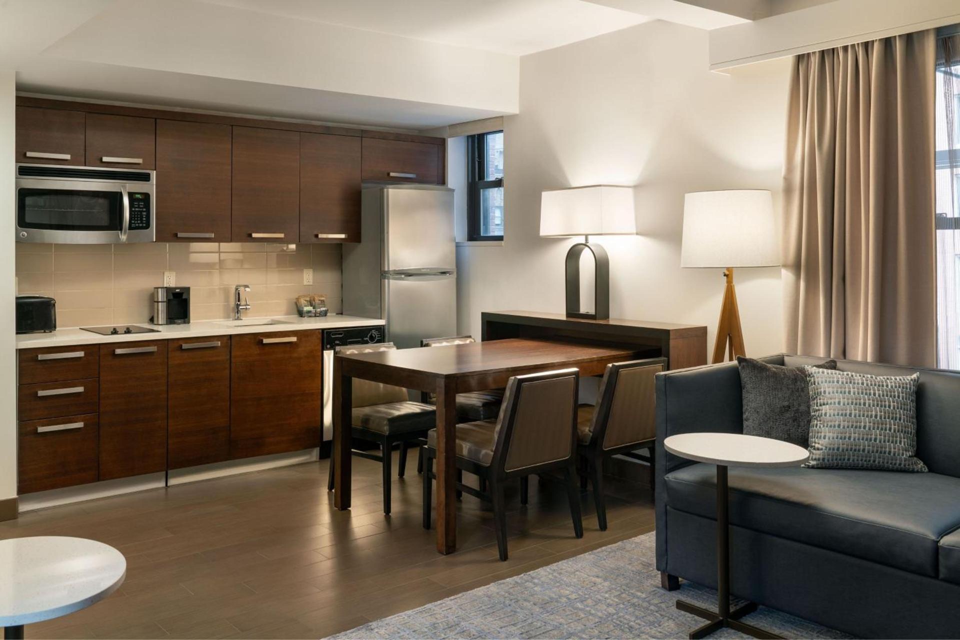 Residence Inn by Marriott New York Manhattan/ Midtown Eastside photo 33