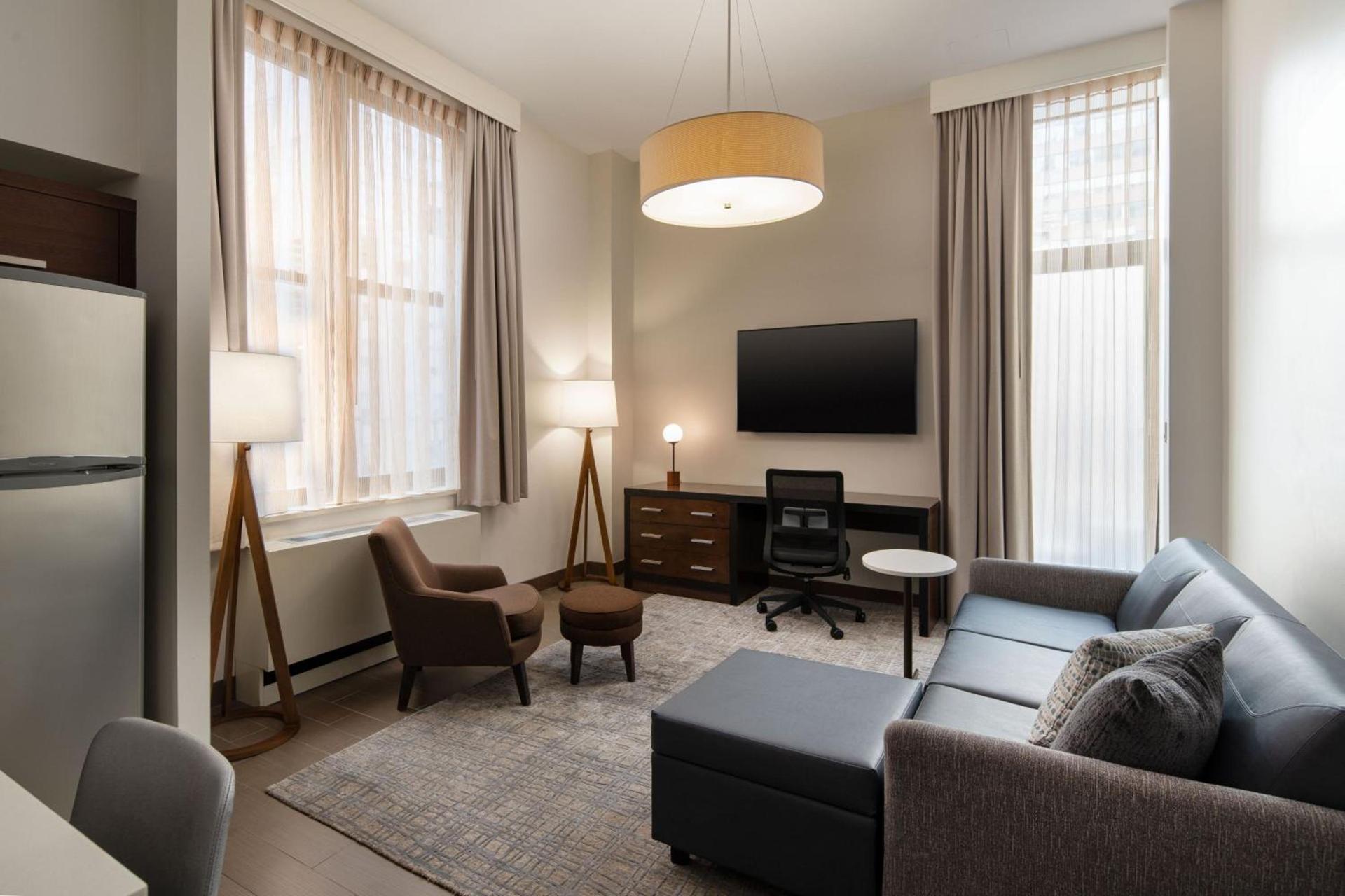 Residence Inn by Marriott New York Manhattan/ Midtown Eastside photo 34