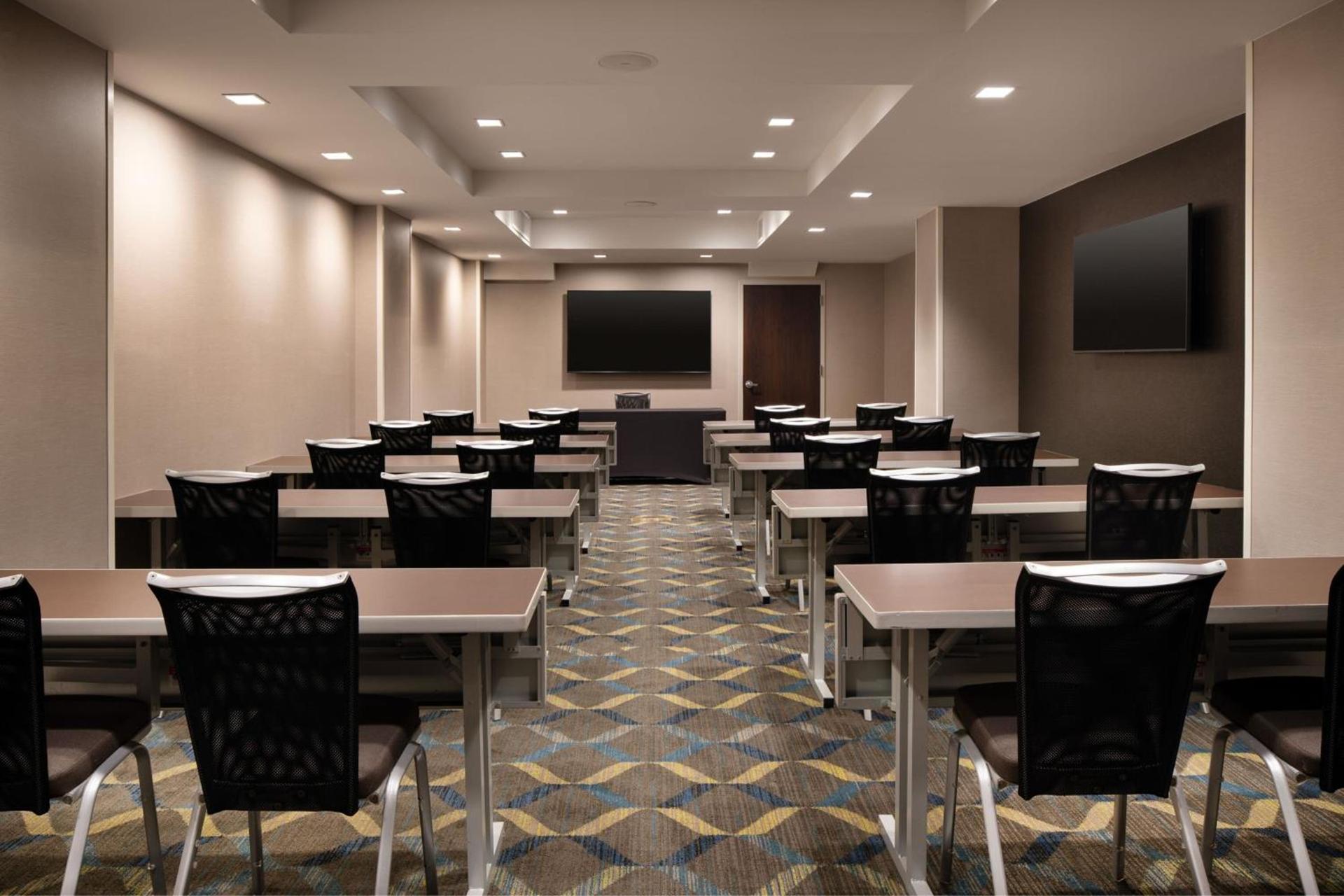 Residence Inn by Marriott New York Manhattan/ Midtown Eastside photo 63