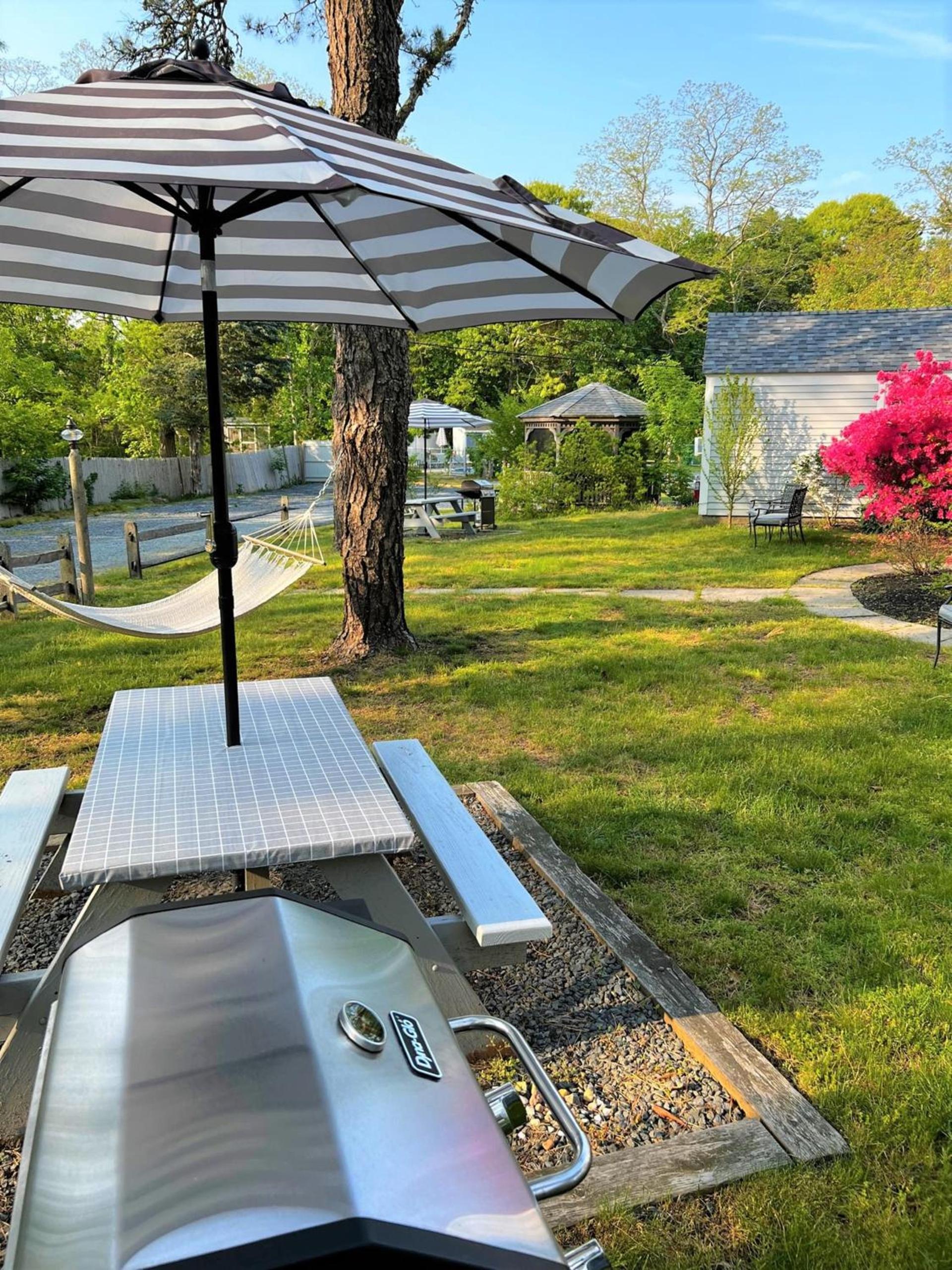 The Seagrove Suites & Guest Rooms photo 19