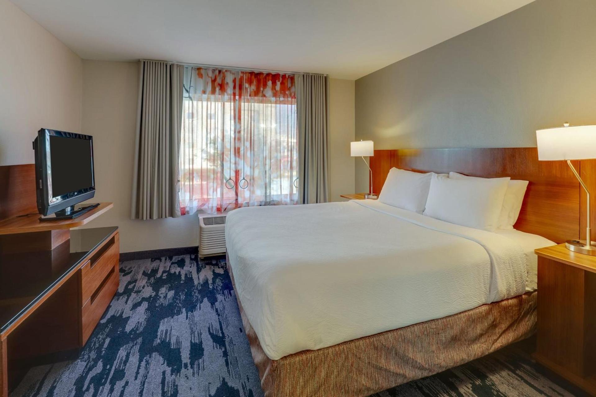 Fairfield Inn & Suites by Marriott Fort Worth I-30 West Near NAS JRB photo 38