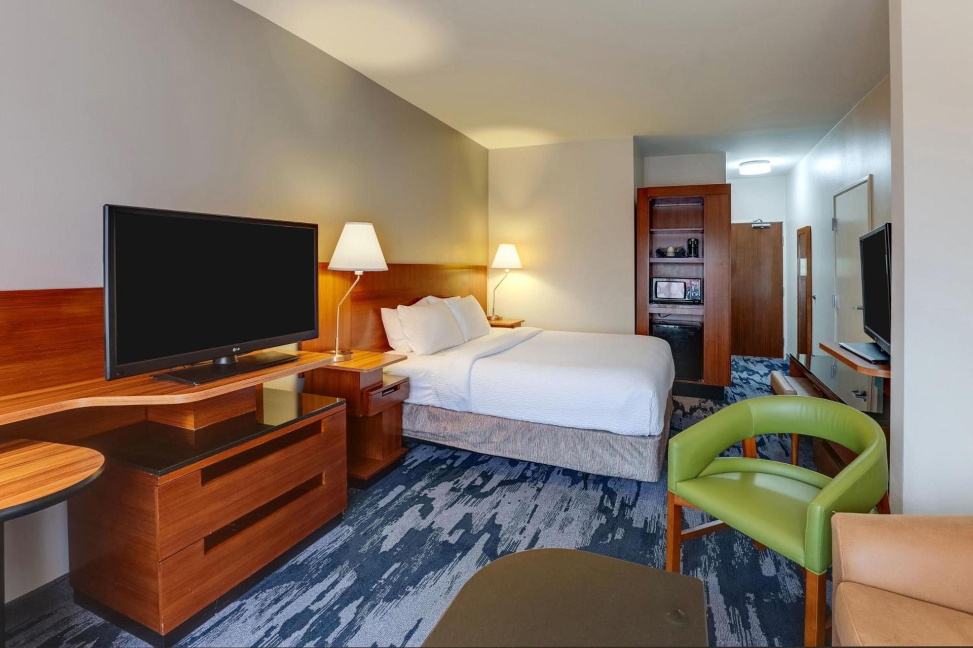 Fairfield Inn & Suites by Marriott Fort Worth I-30 West Near NAS JRB photo 39