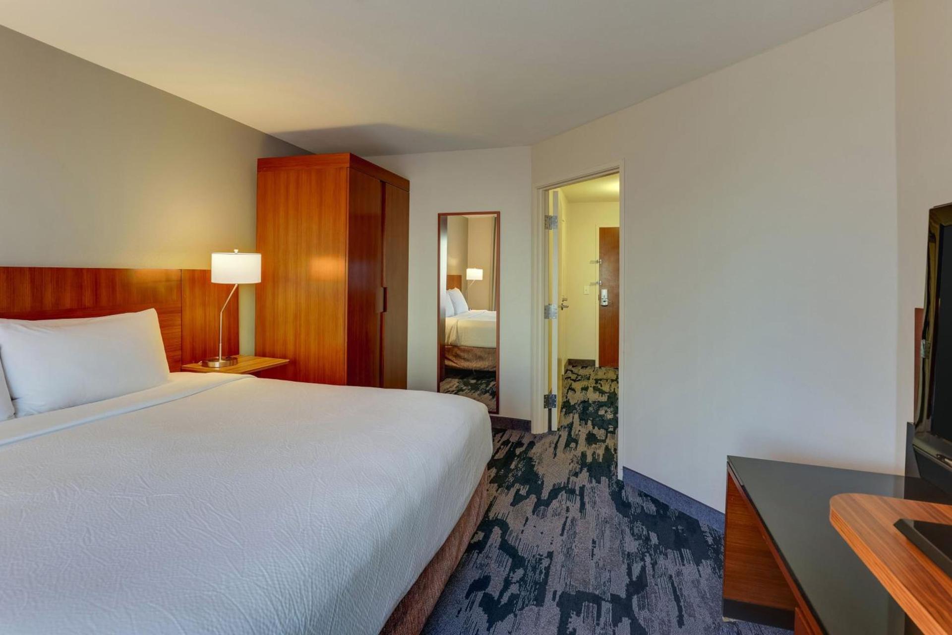 Fairfield Inn & Suites by Marriott Fort Worth I-30 West Near NAS JRB photo 40
