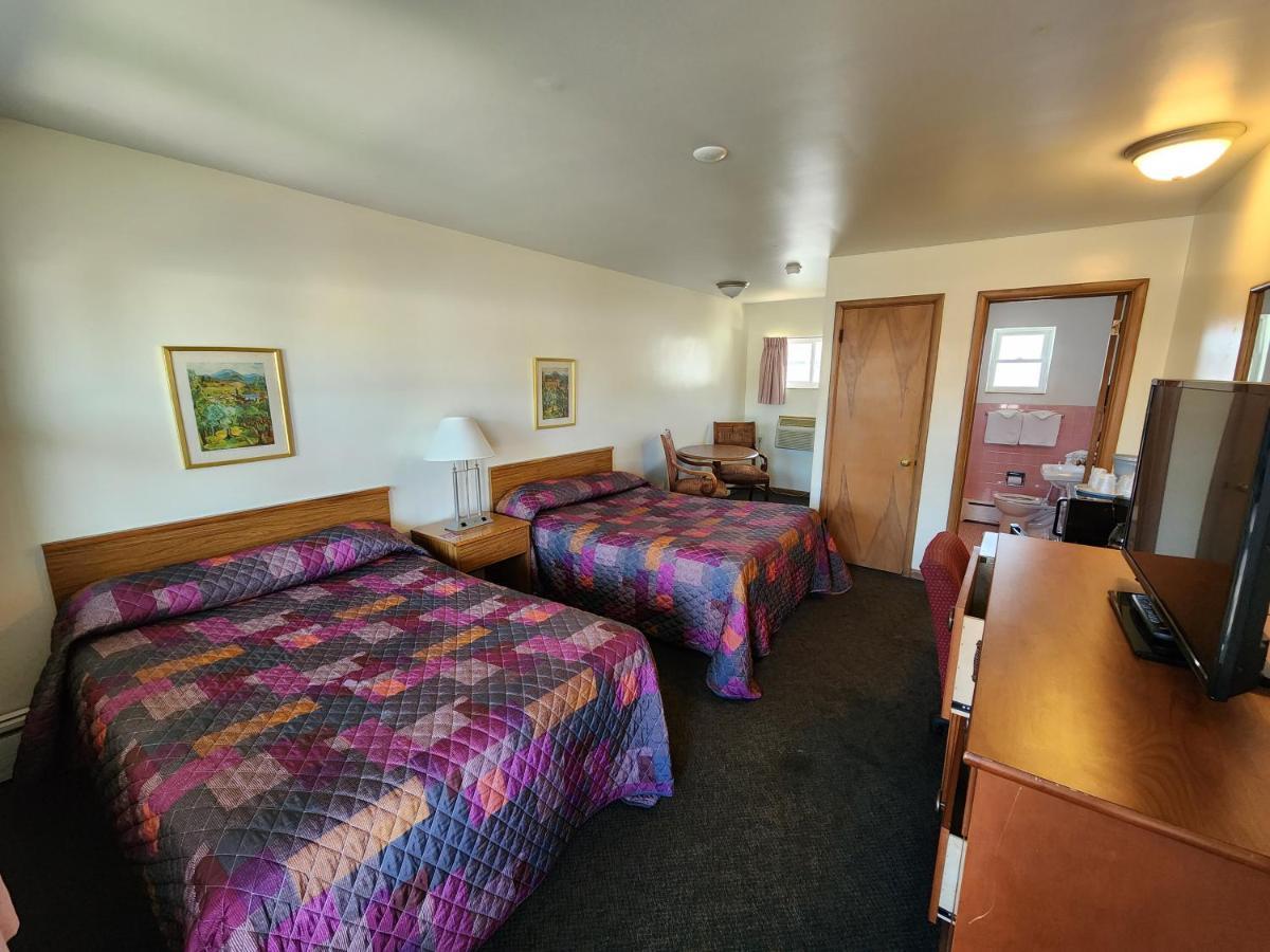 Riviera Motel photo 8