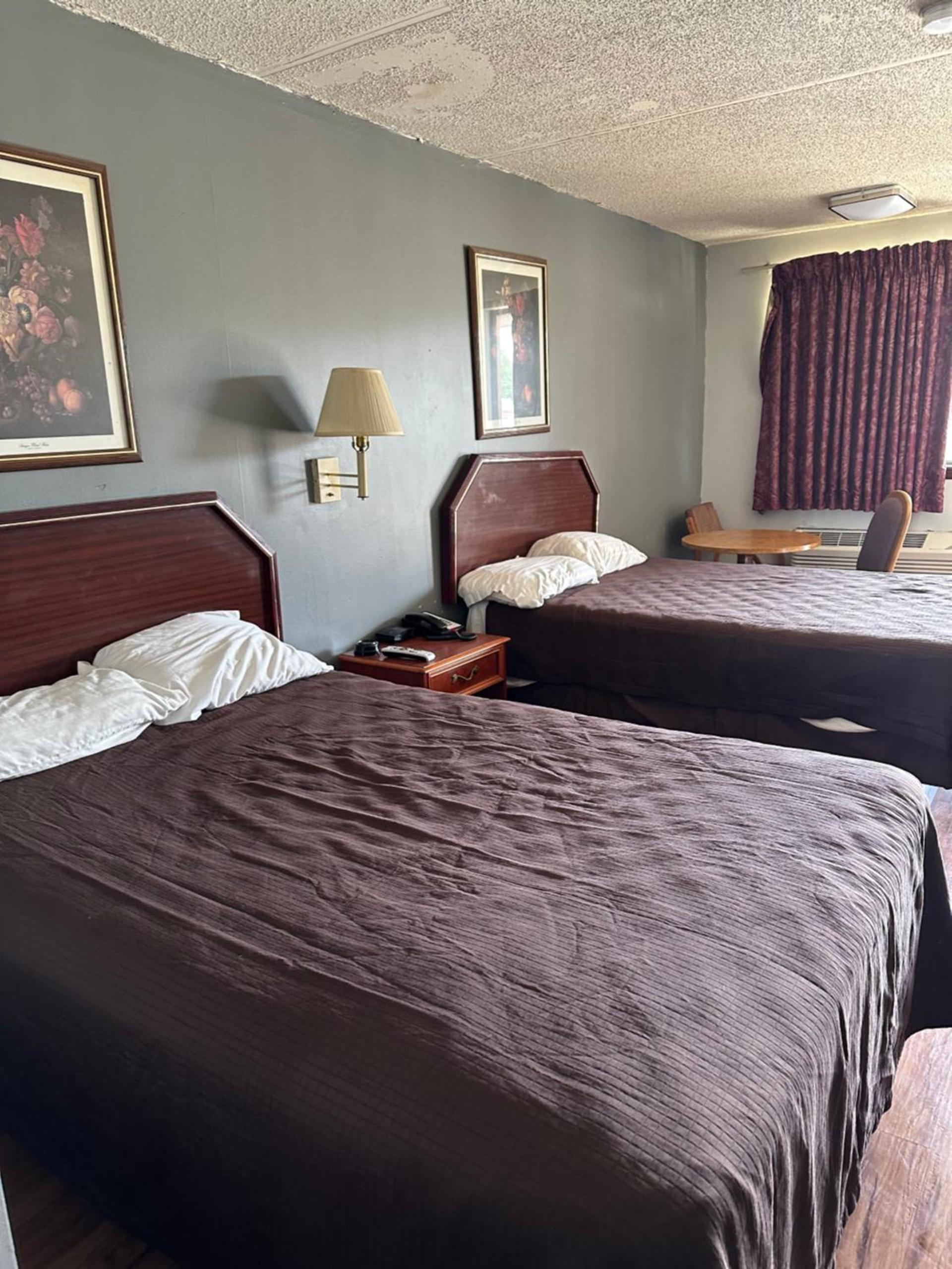 Budget Inn-Gadsden photo 6