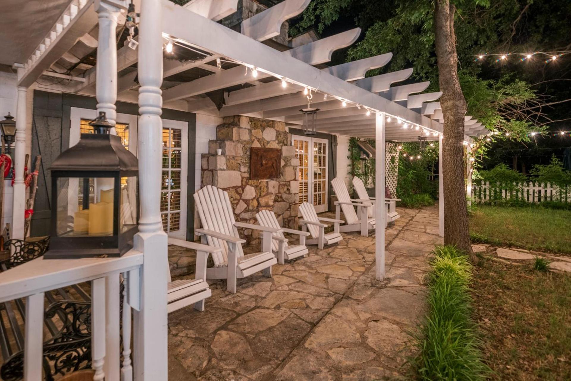 Country Woods Inn photo 45