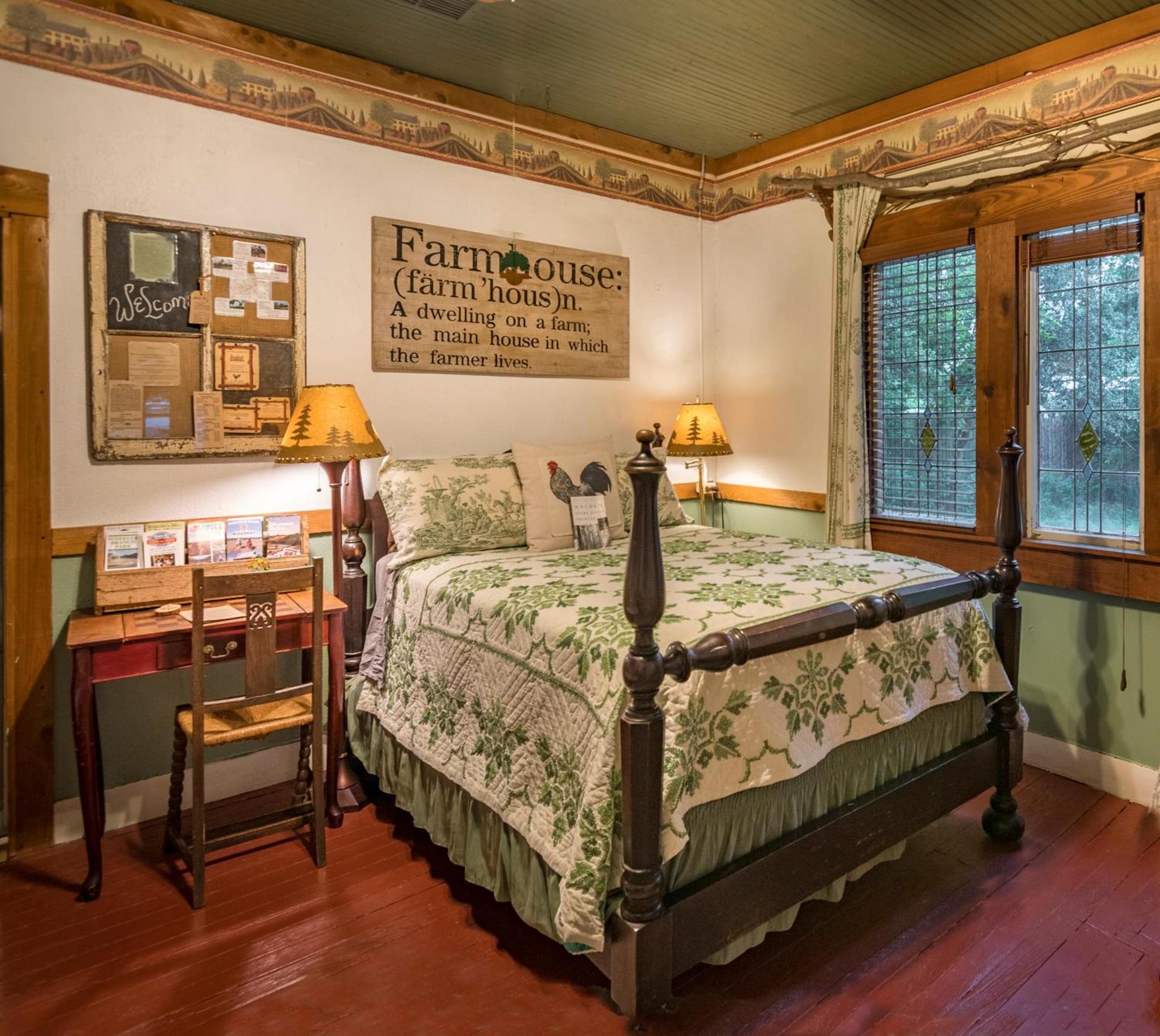 Country Woods Inn photo 50