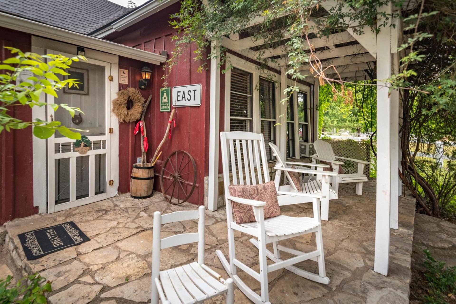 Country Woods Inn photo 51