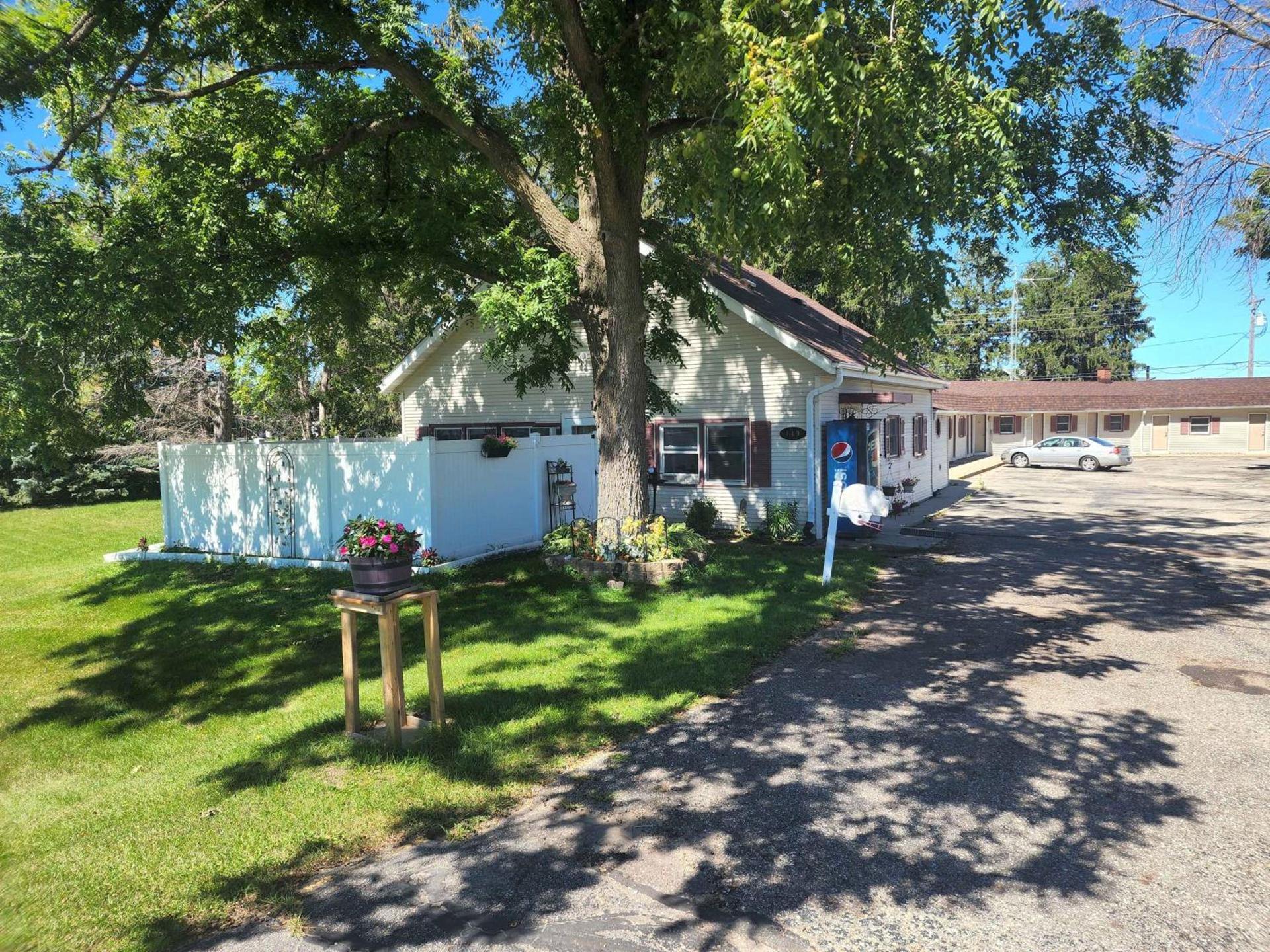 White Valley Motel photo 10
