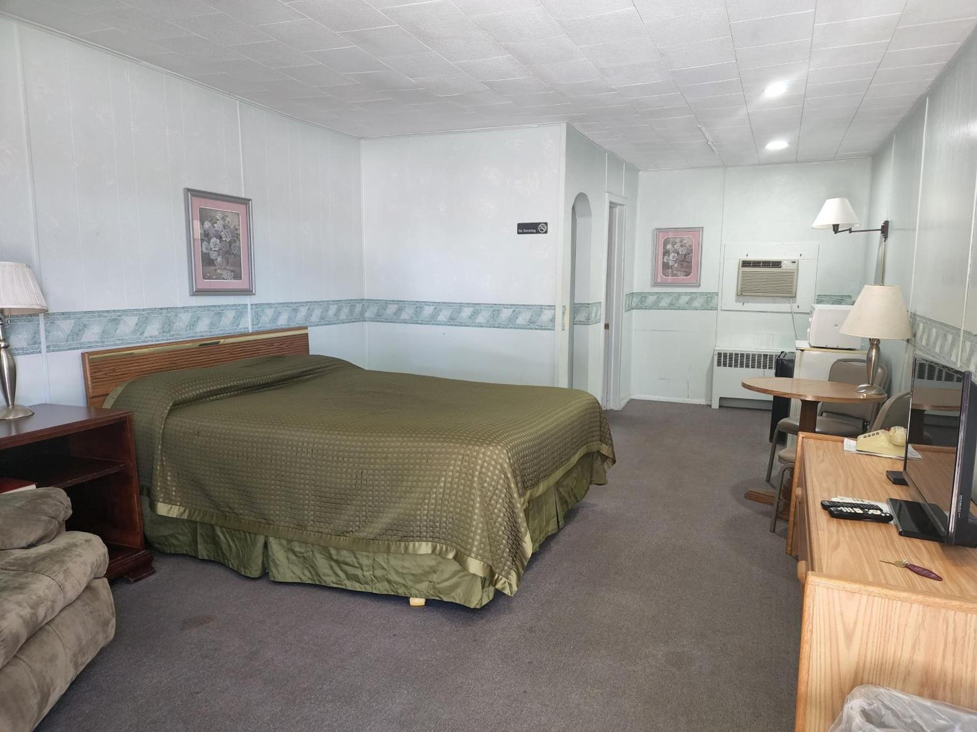 White Valley Motel photo 13