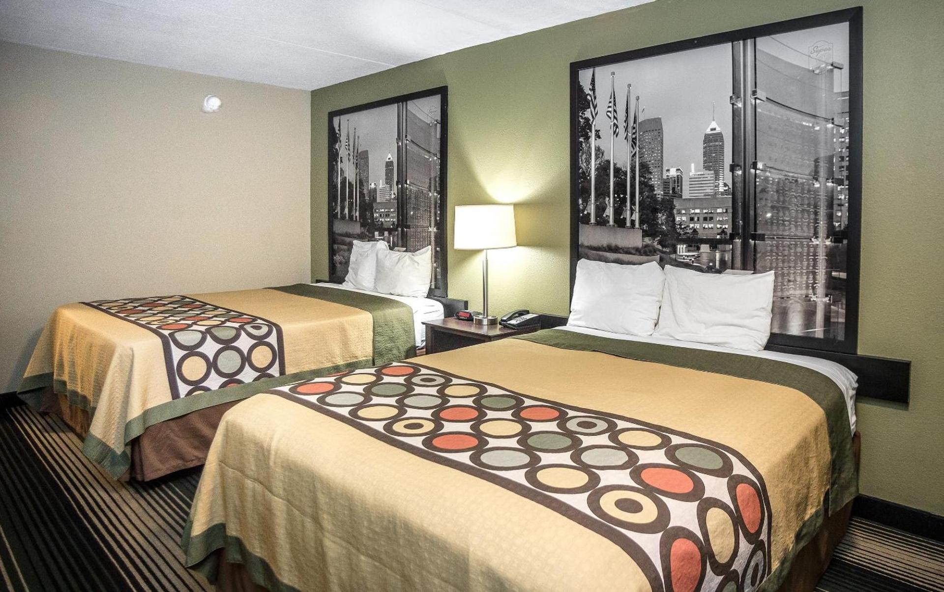 Super 8 by Wyndham Indianapolis South photo 35