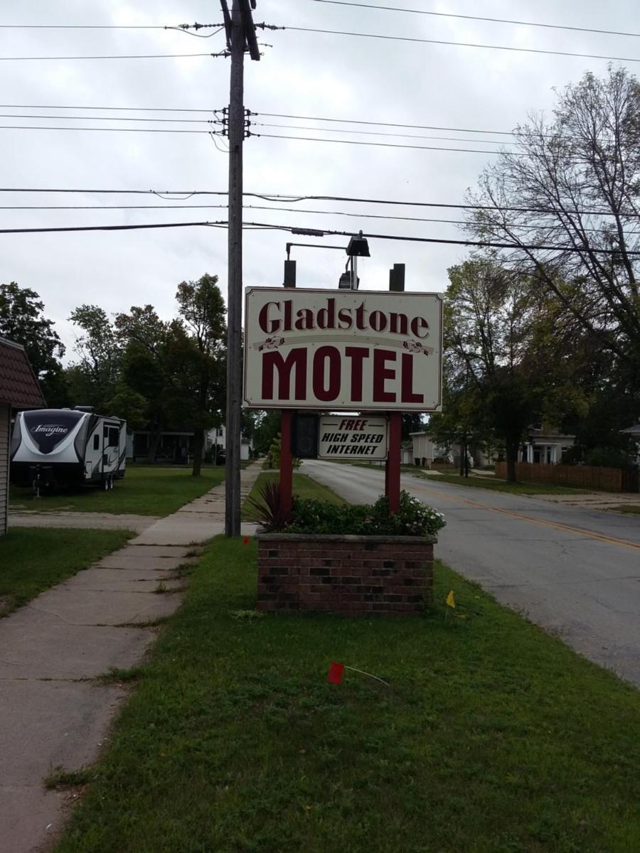 Gladstone Motel photo 2