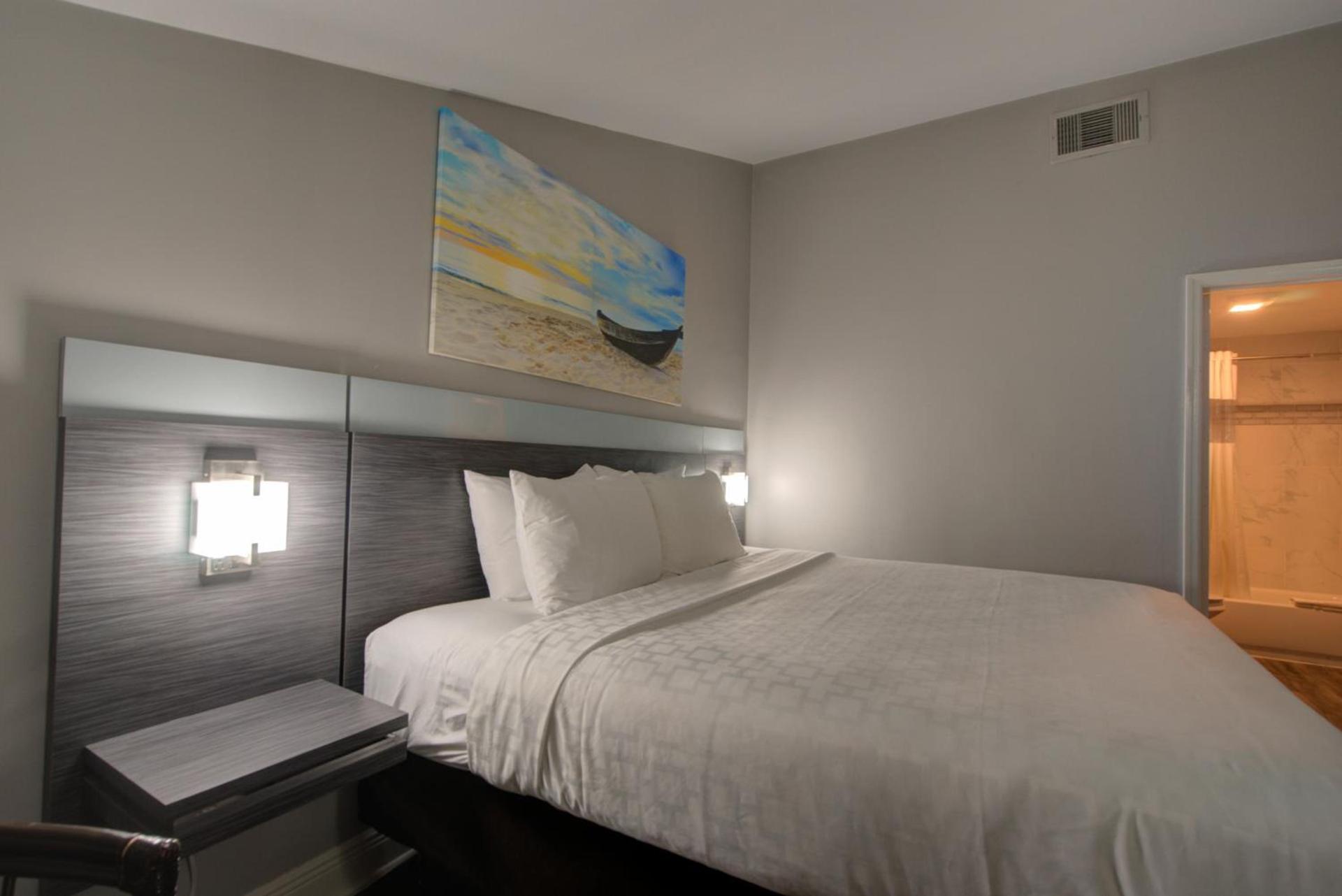 Clarion Pointe Tampa-Brandon Near Fairgrounds and Casino photo 58
