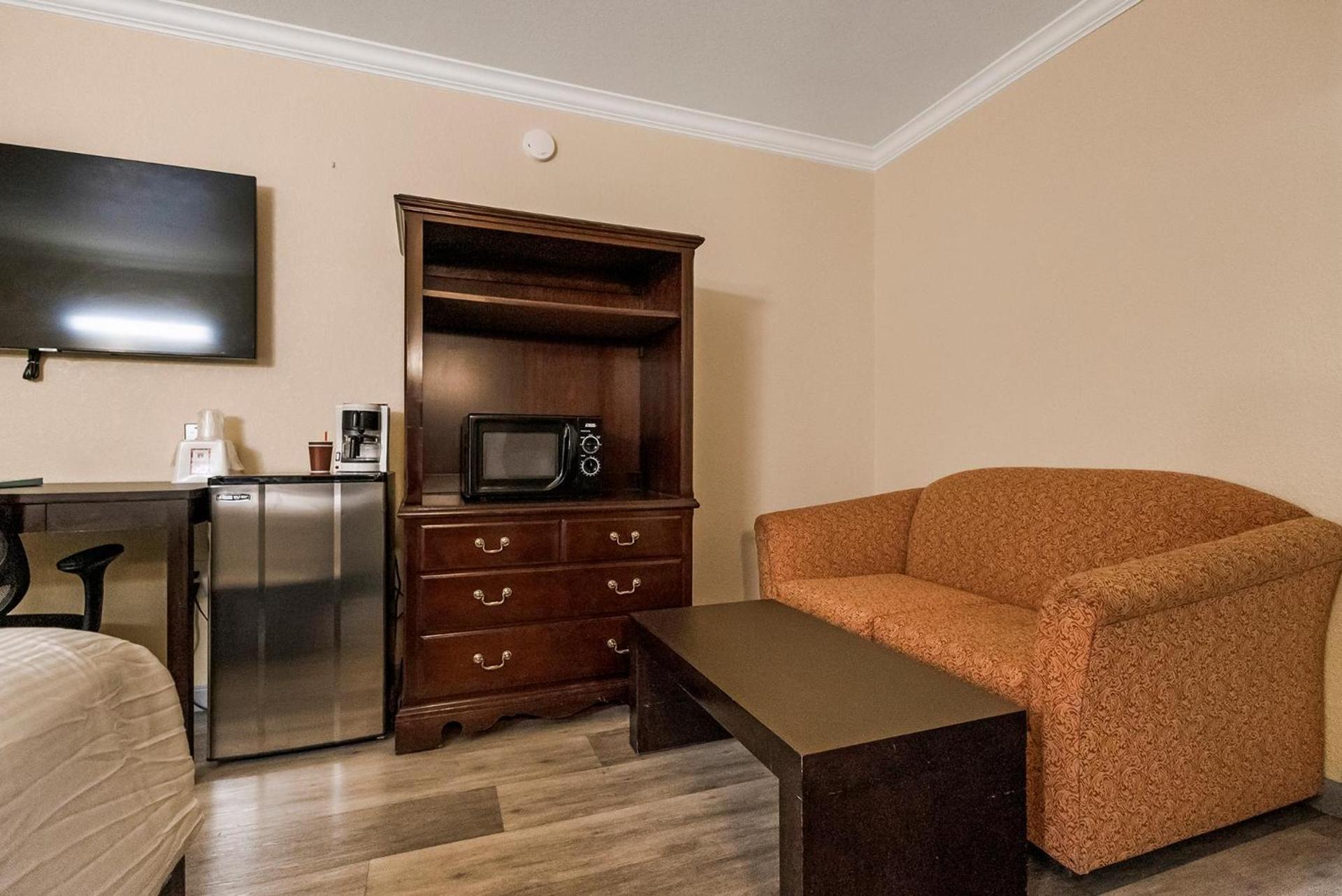 Country Inn Sonora photo 15