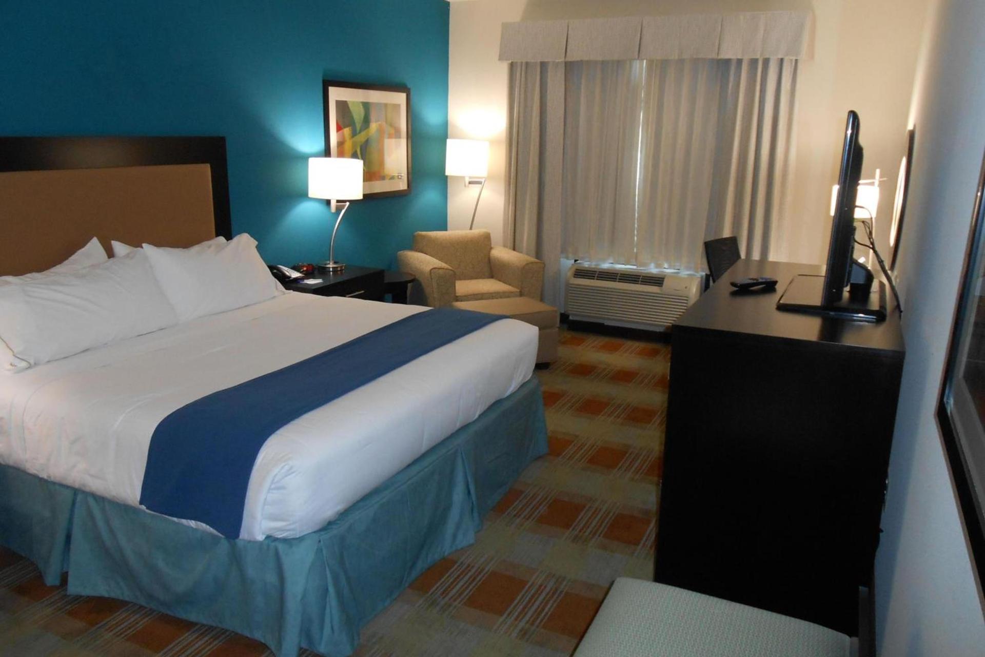 Holiday Inn Express & Suites Houston Northwest-Brookhollow by IHG photo 18
