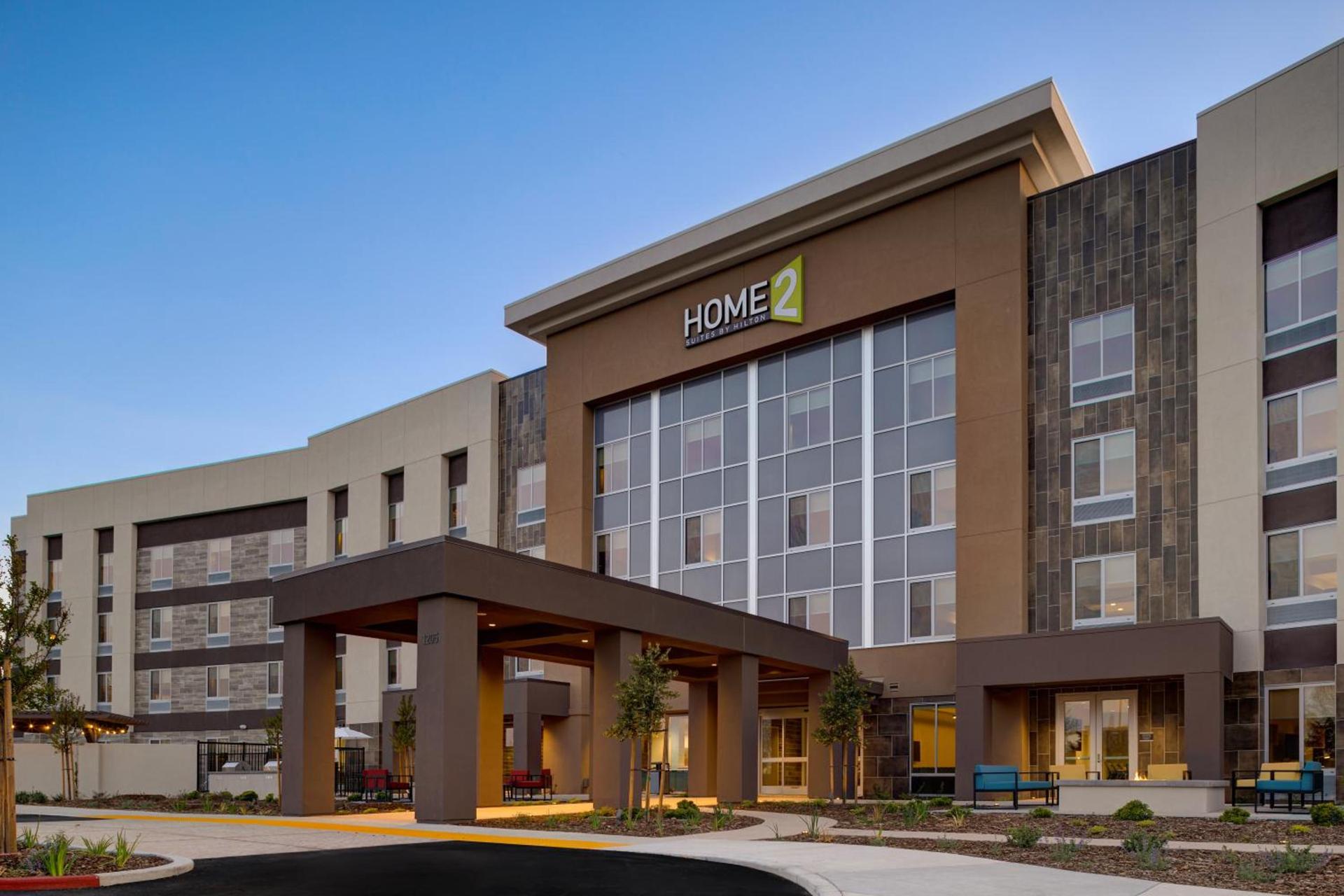 Home2 Suites By Hilton Petaluma — hotel in Petaluma