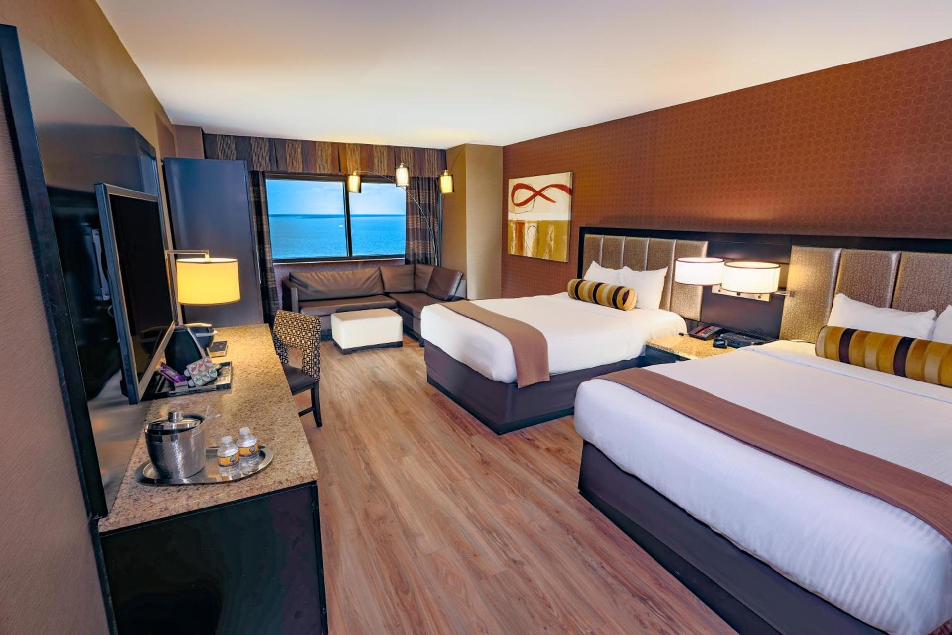 Golden Nugget Biloxi photo 33
