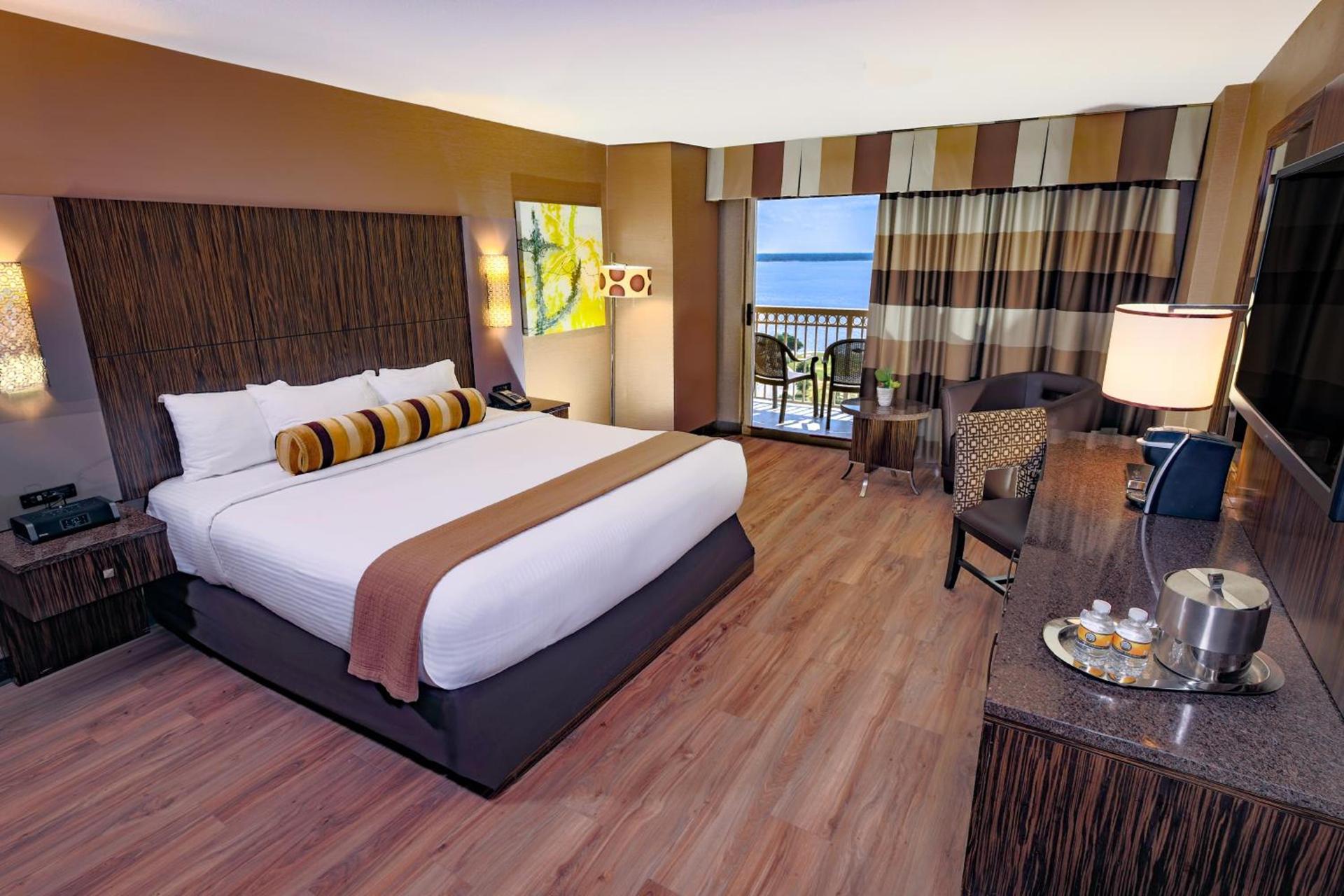 Golden Nugget Biloxi photo 36