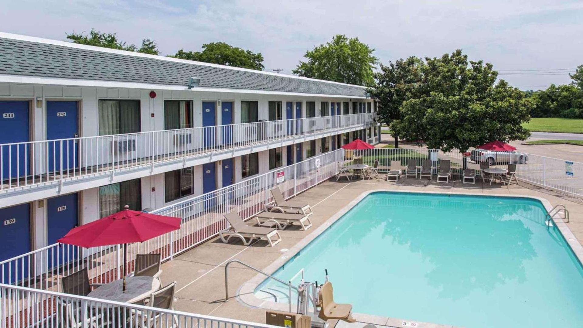 Motel 6-Goodlettsville, TN - Nashville — hotel in Goodlettsville