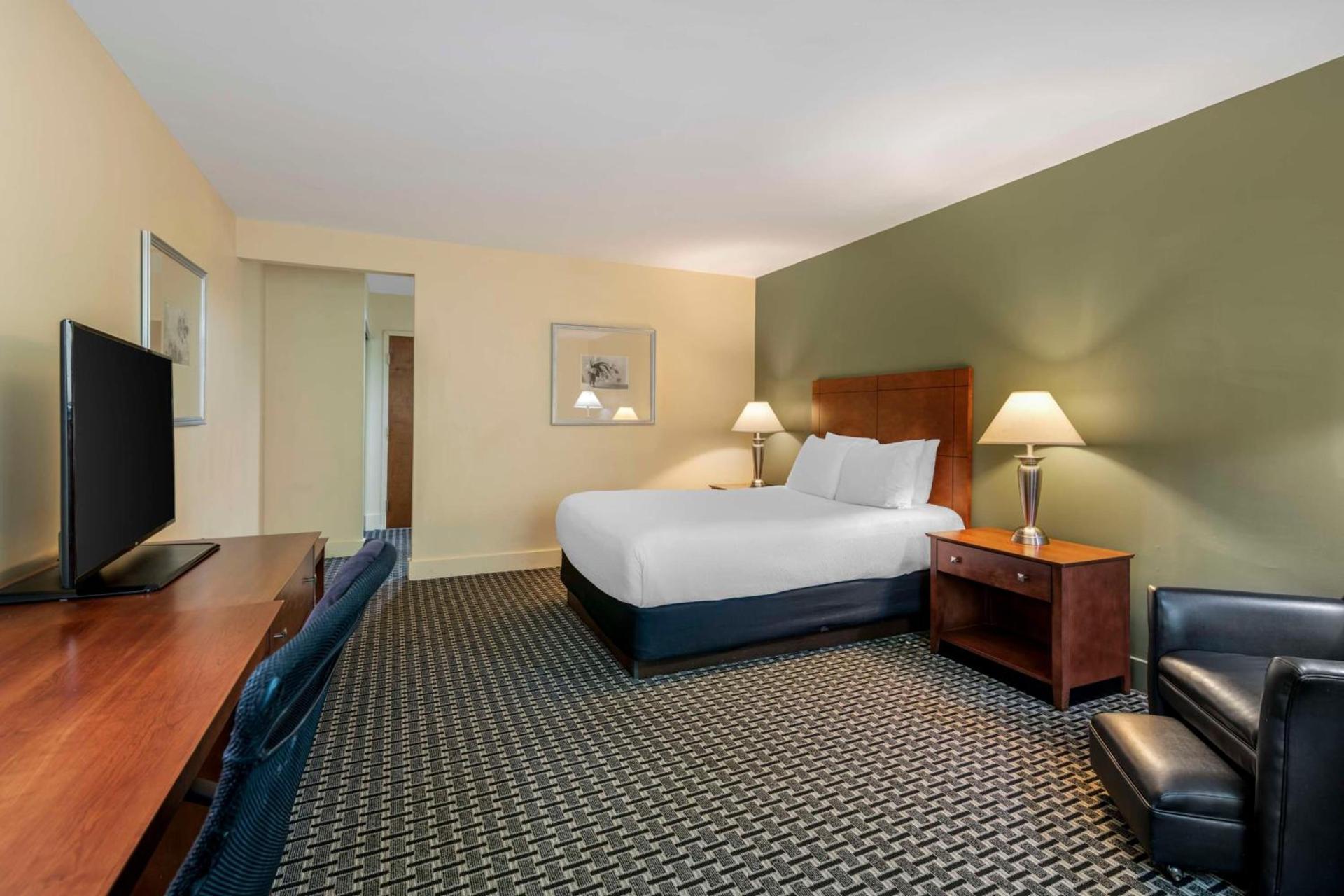 Best Western Plus Brunswick Bath photo 21