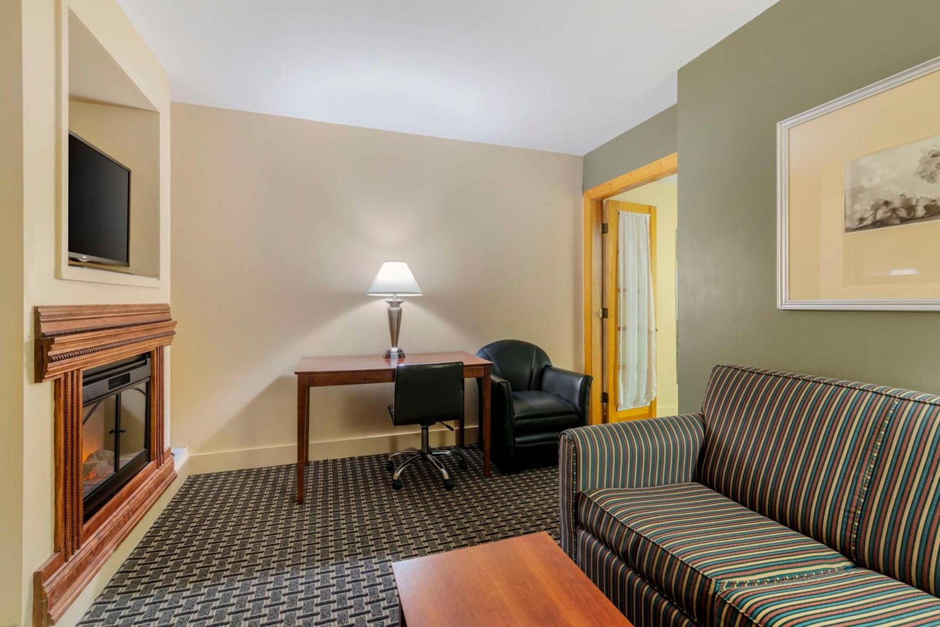 Best Western Plus Brunswick Bath photo 35