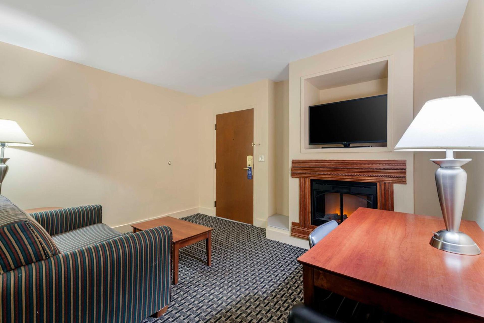 Best Western Plus Brunswick Bath photo 36