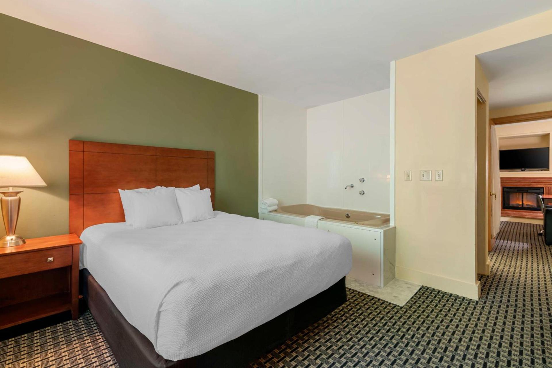 Best Western Plus Brunswick Bath photo 39