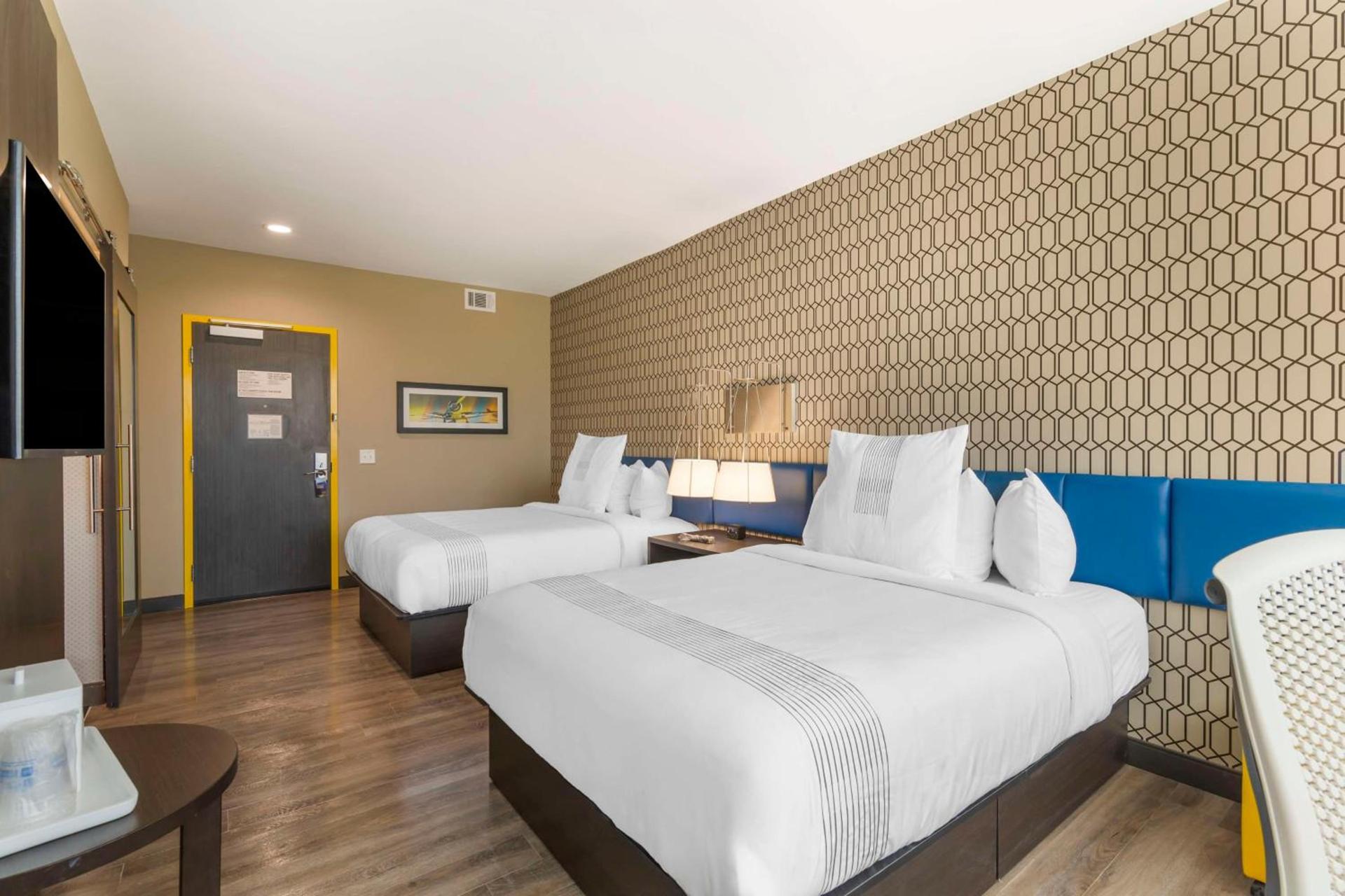 GLo Best Western Pooler - Savannah Airport Hotel photo 13