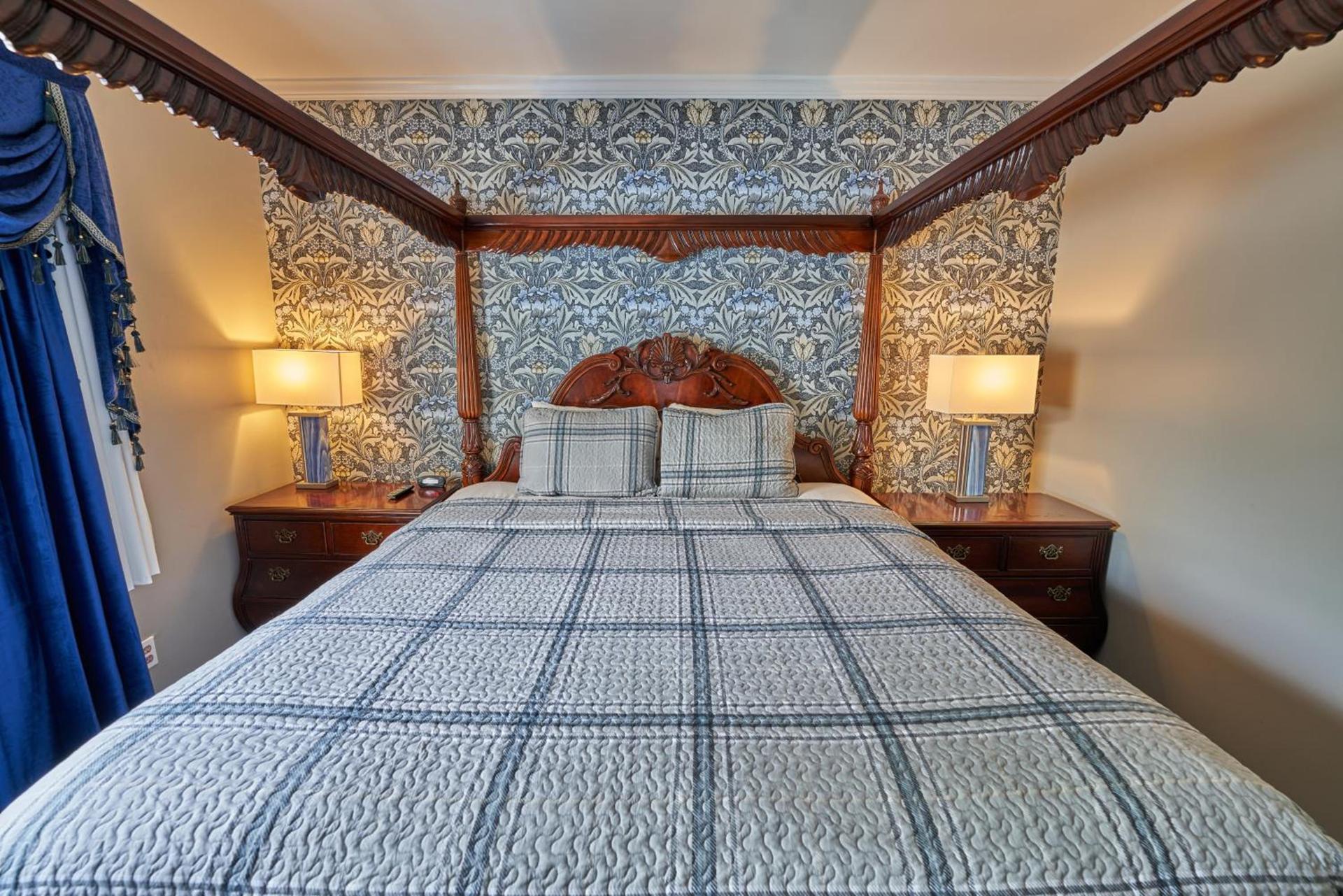 Hyannis Plaza Hotel photo 43