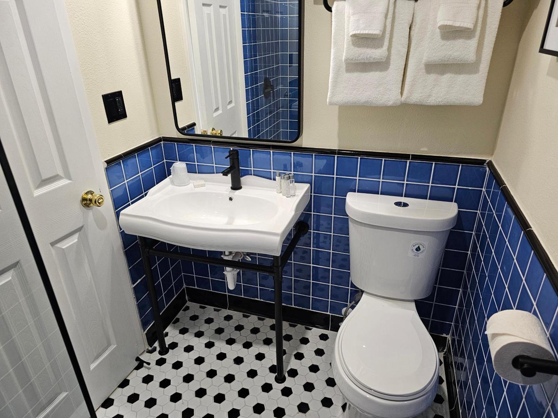 The Hotel Laurel at Seneca photo 32