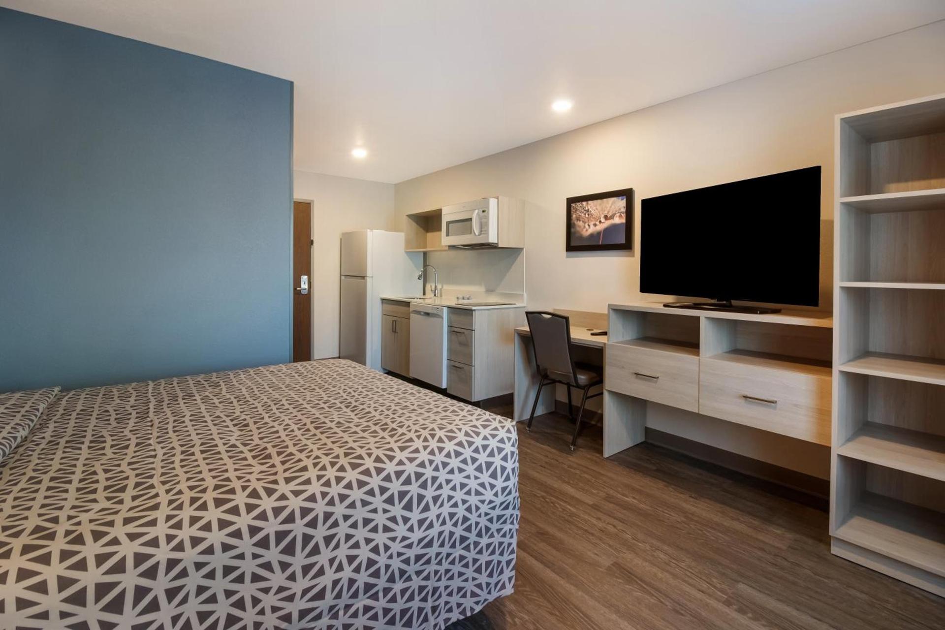 WoodSpring Suites Concord-Charlotte Speedway photo 46