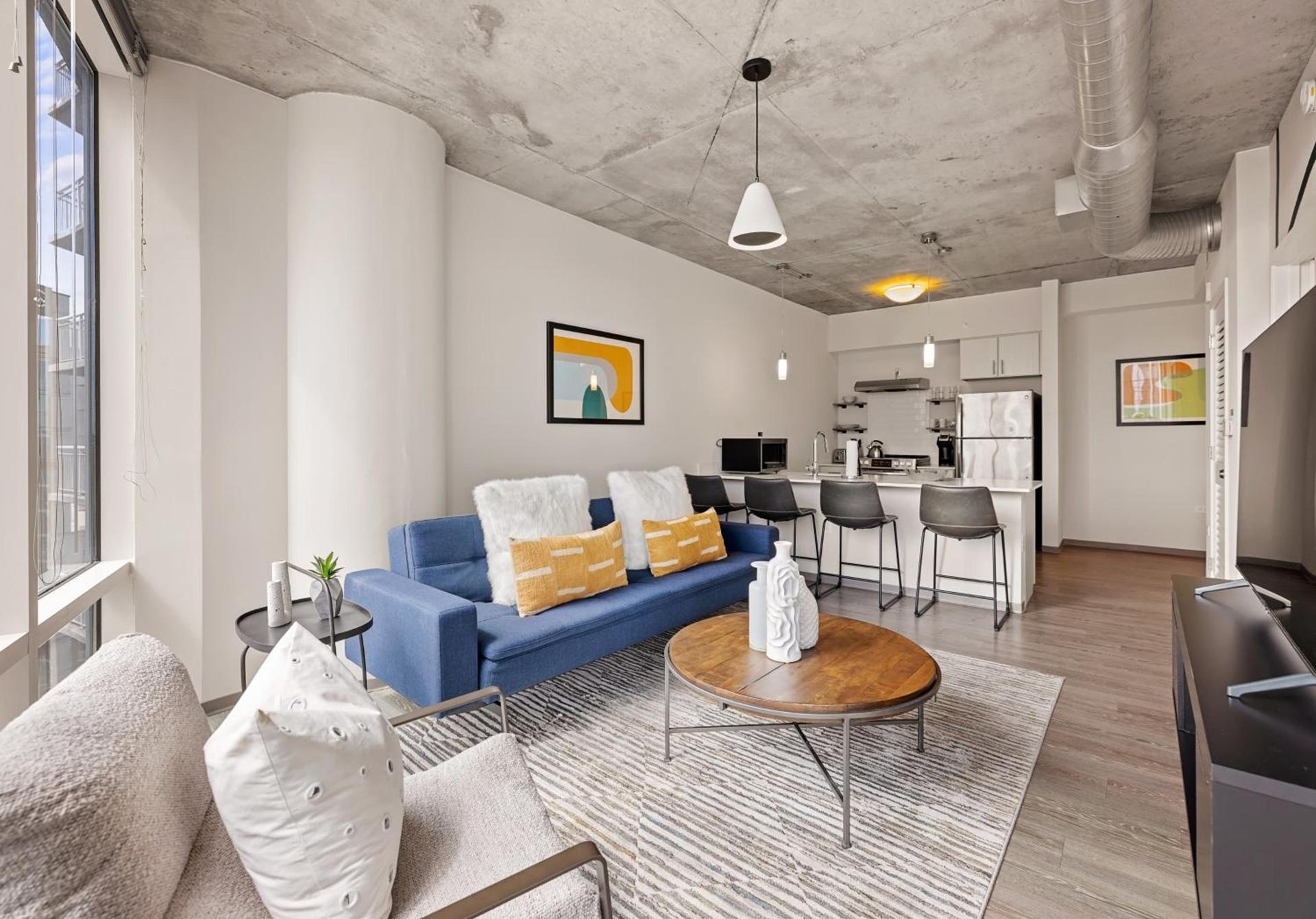 Placemakr Premier SoBro photo 87