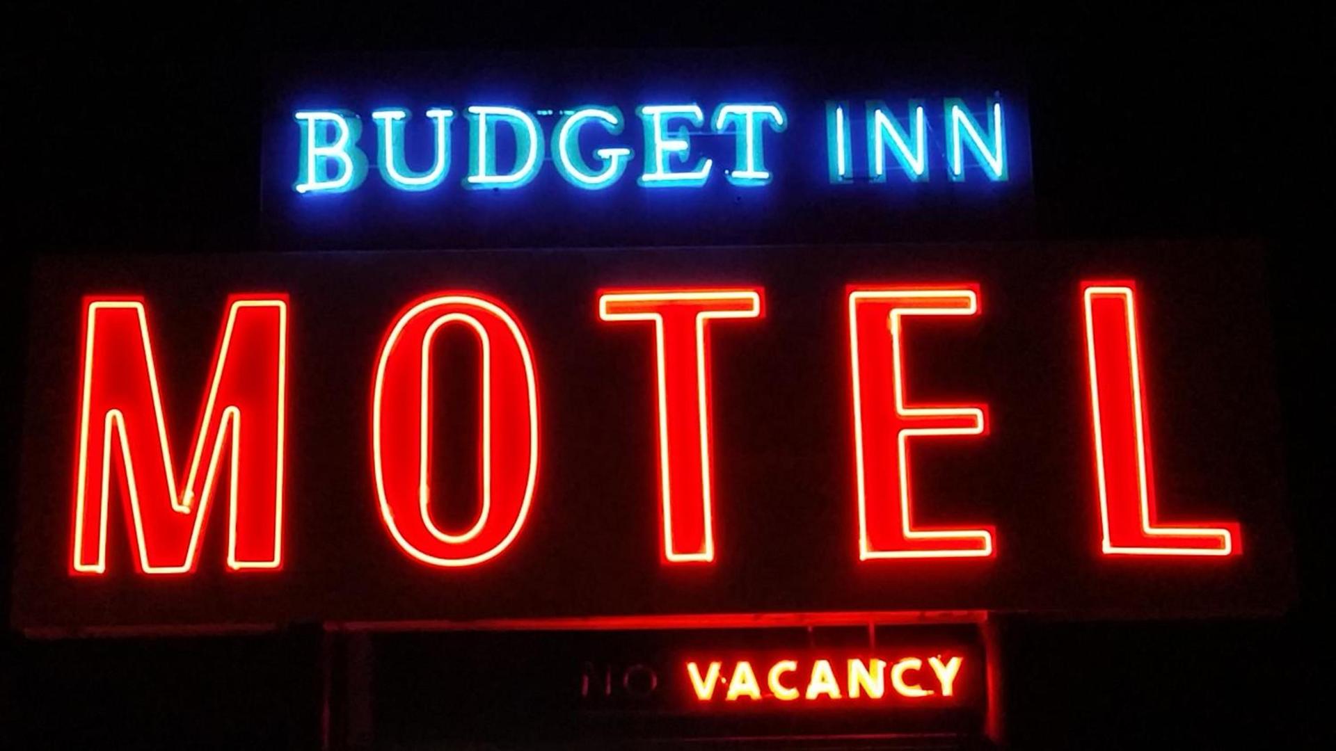Budget Inn Mojave photo 3