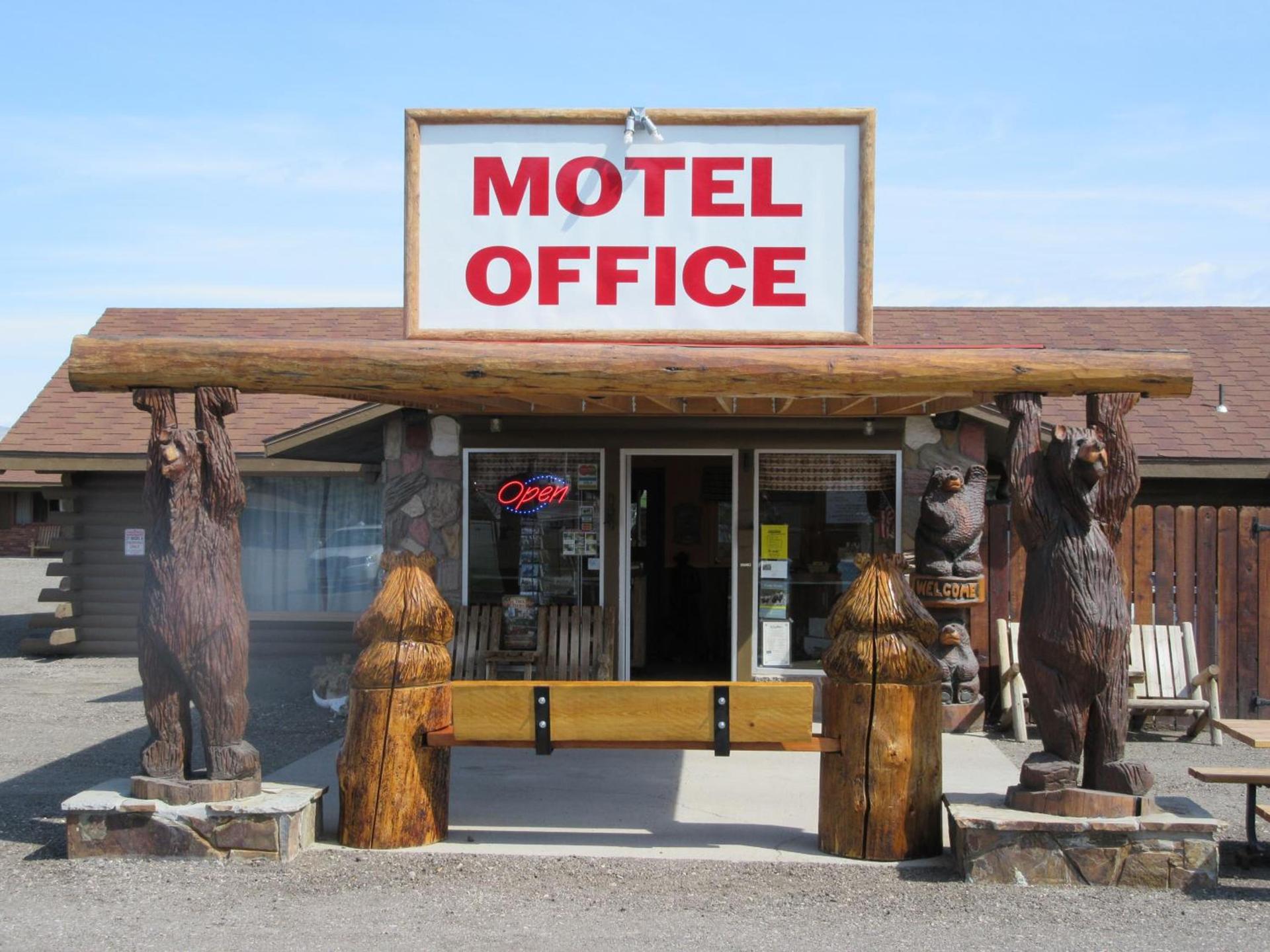 Big Bear Motel photo 29