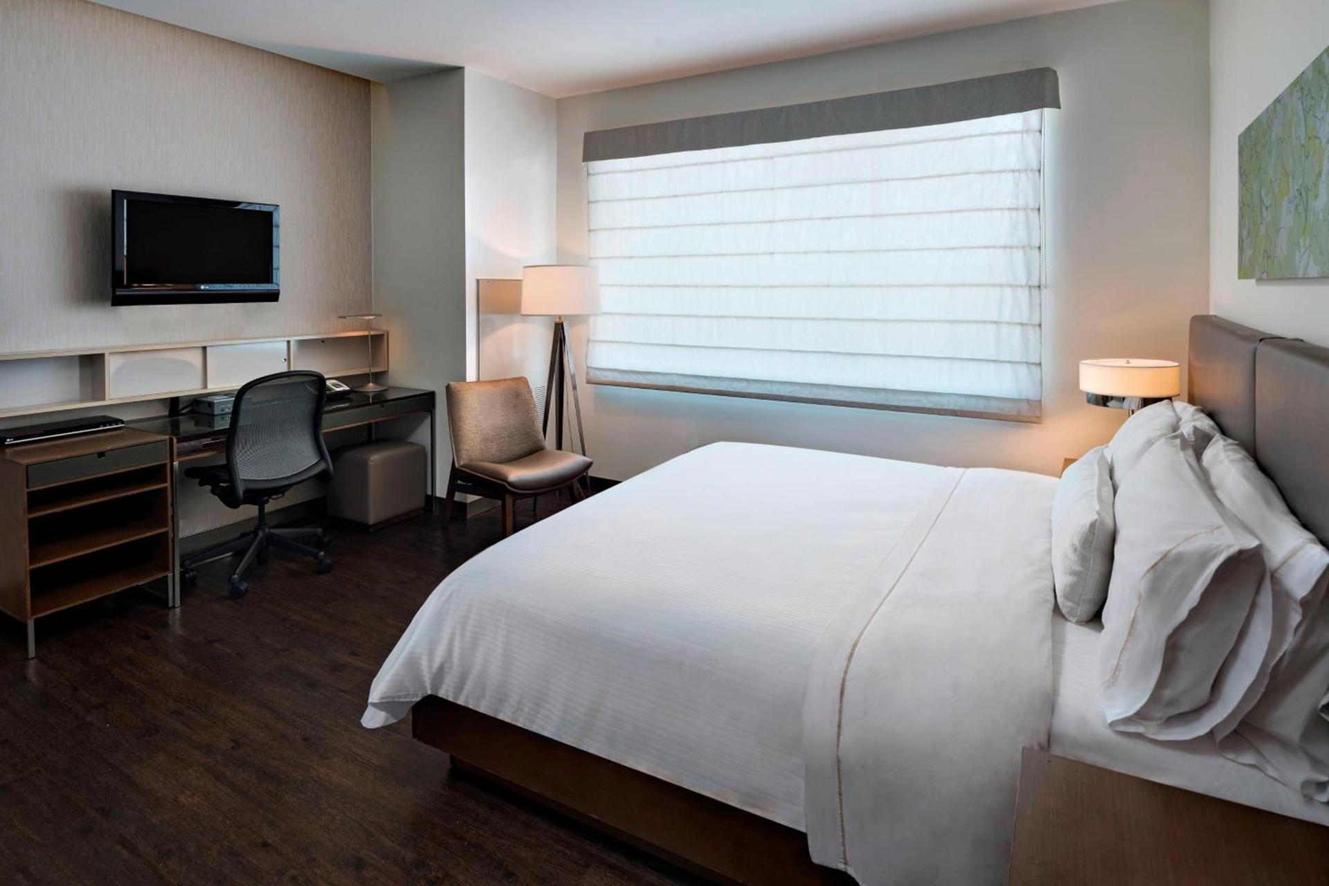 Element by Marriott Houston Vintage Park photo 12