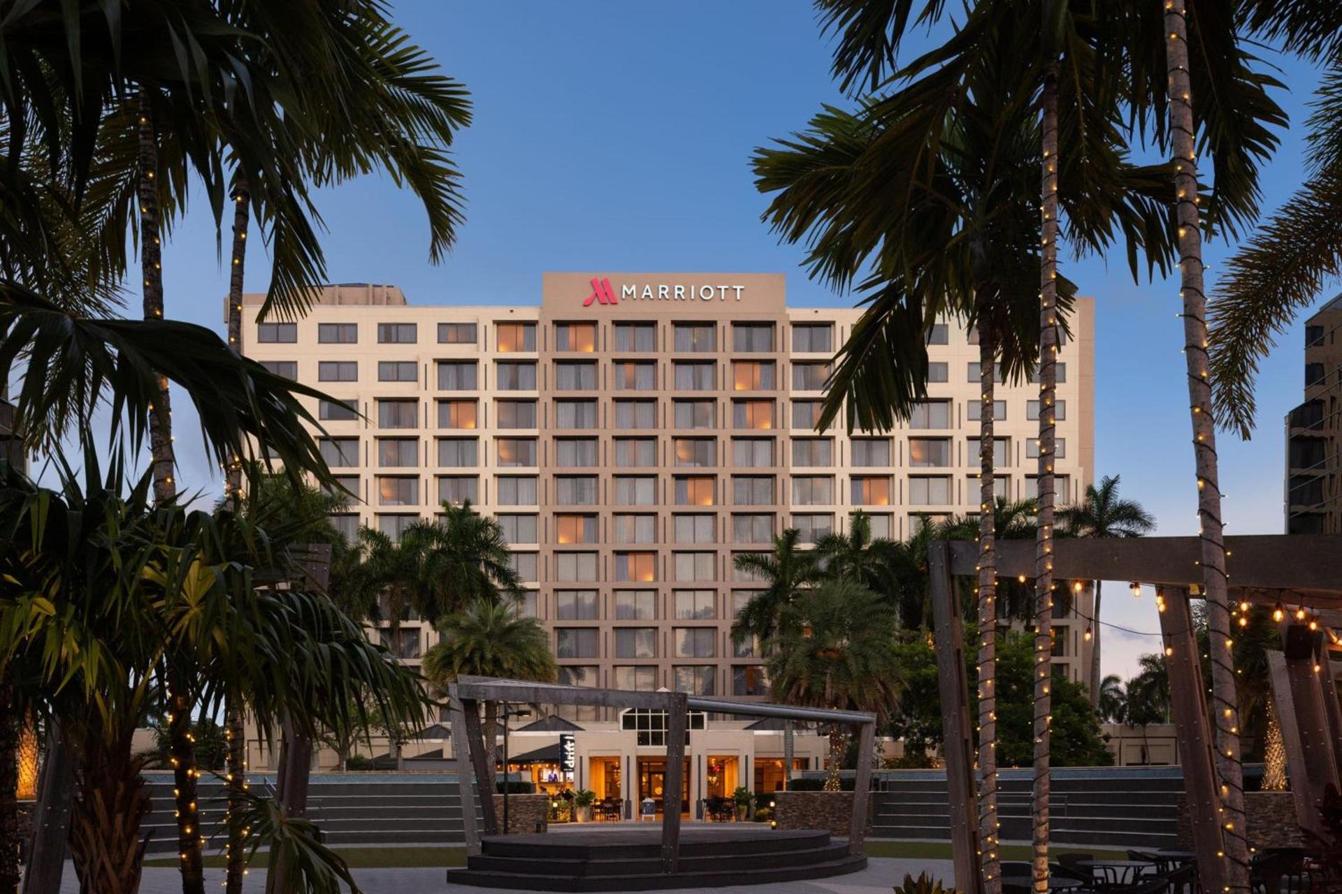 Boca Raton Marriott at Boca Center photo 3