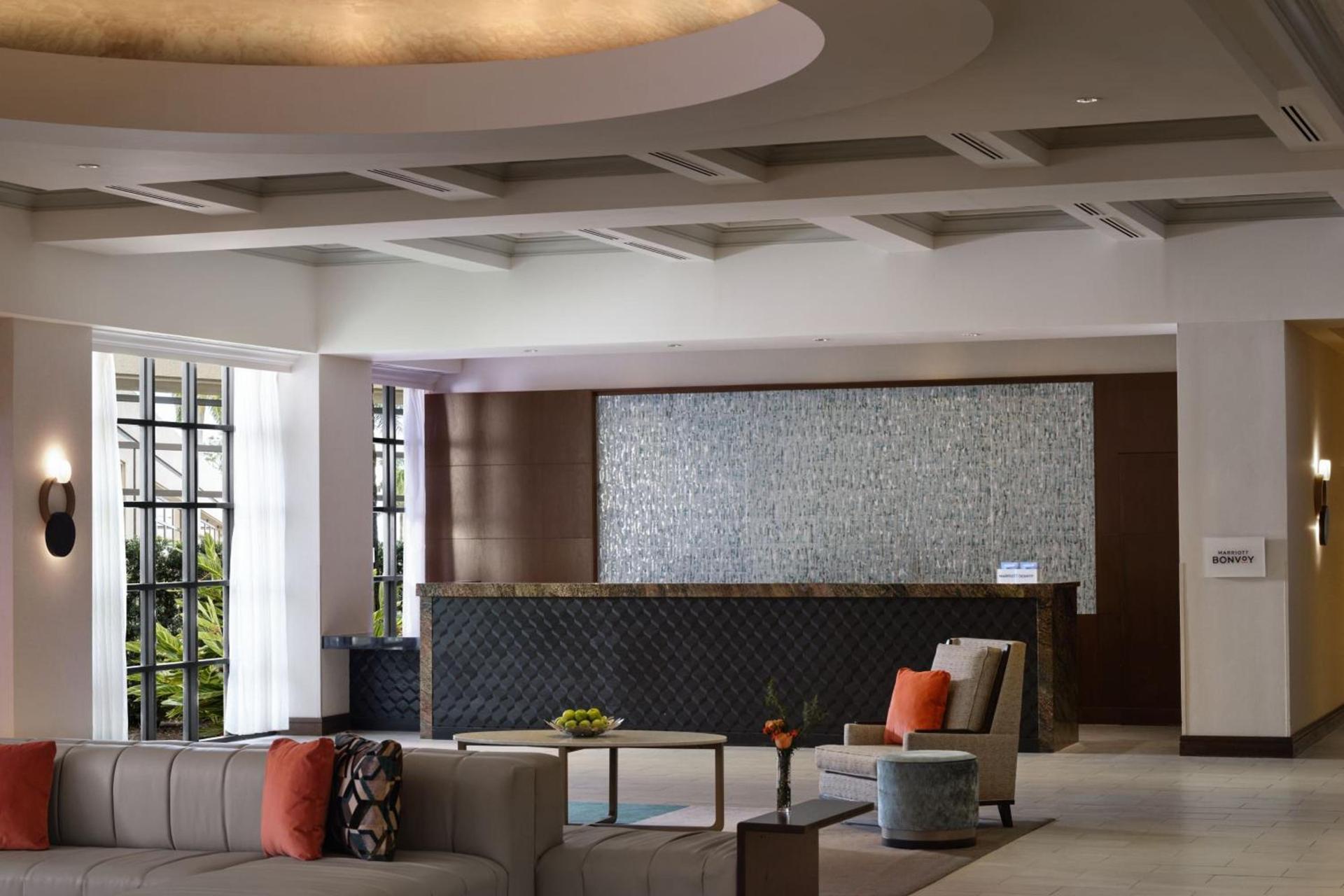Boca Raton Marriott at Boca Center photo 4