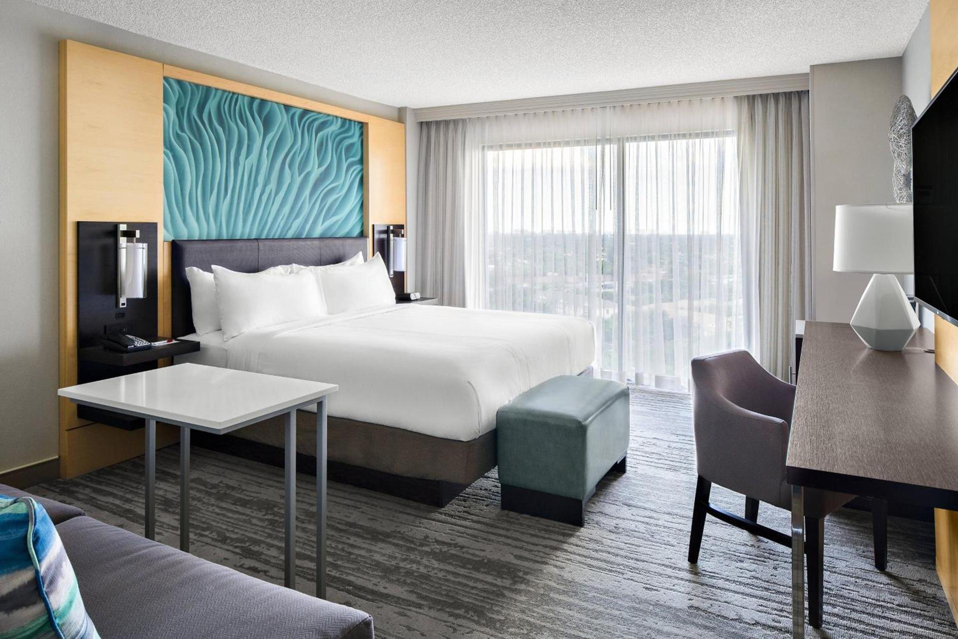 Boca Raton Marriott at Boca Center photo 6