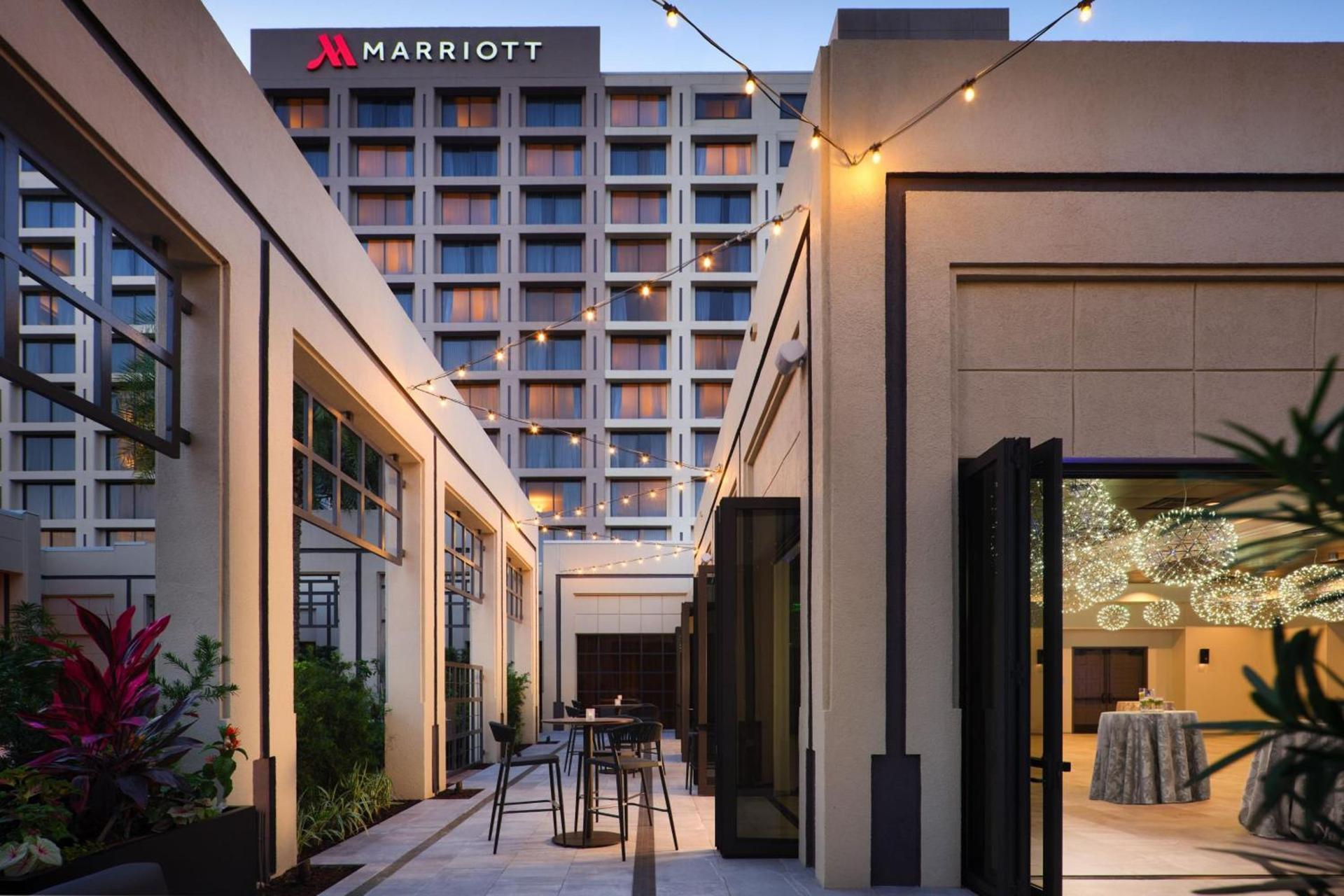 Boca Raton Marriott at Boca Center photo 61