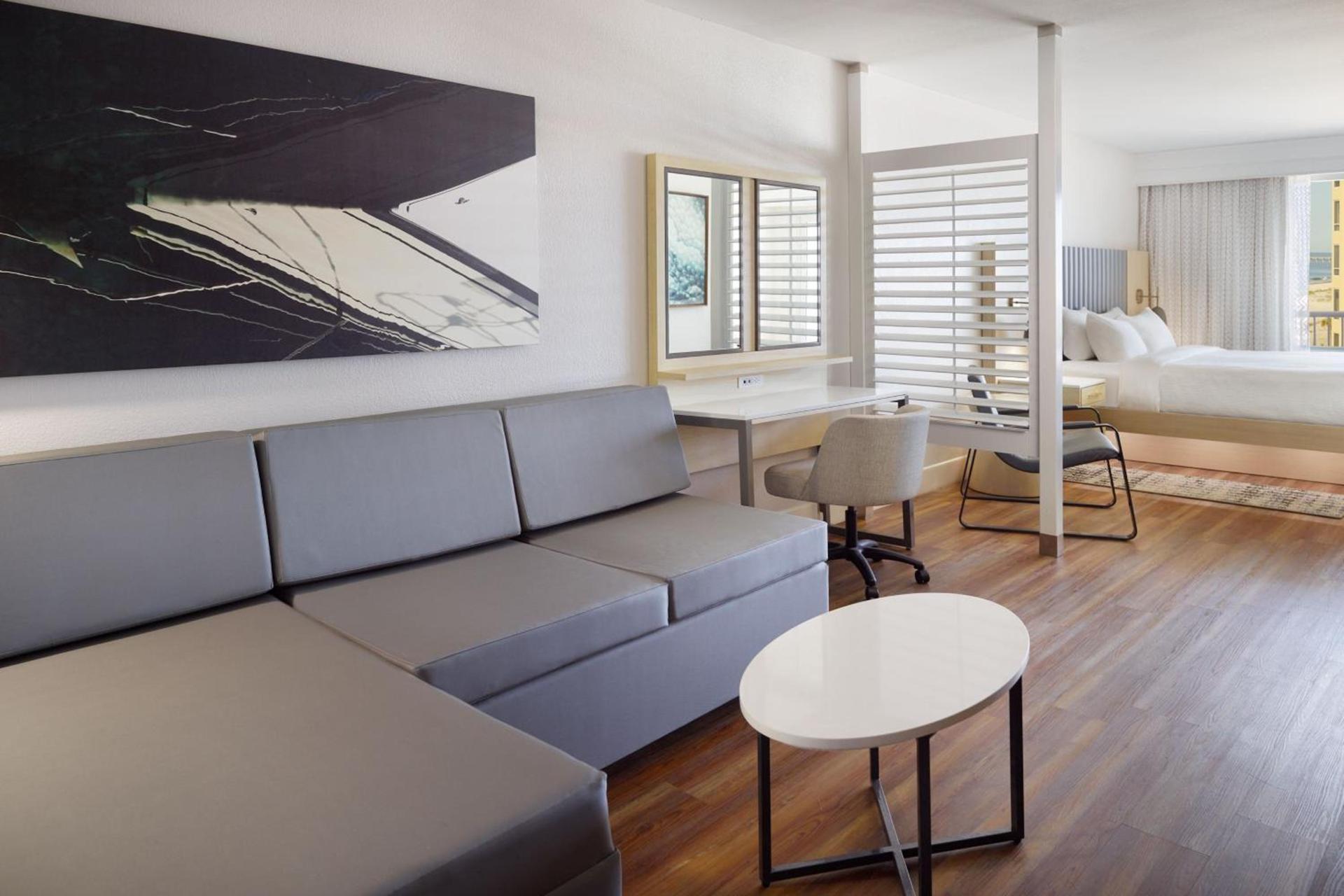 SpringHill Suites by Marriott Pensacola Beach photo 4