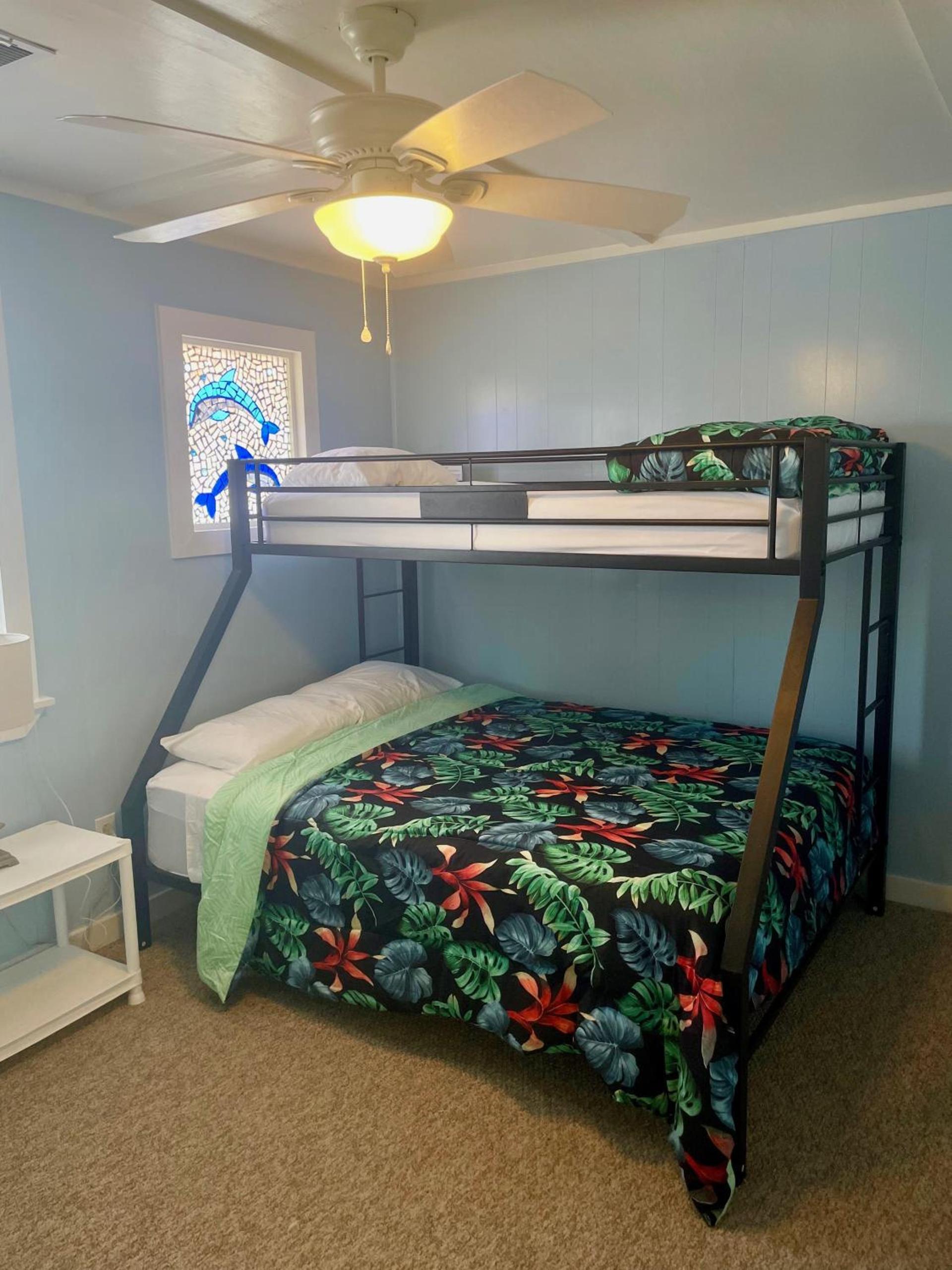 Blue Dolphin Inn and Cottages photo 25