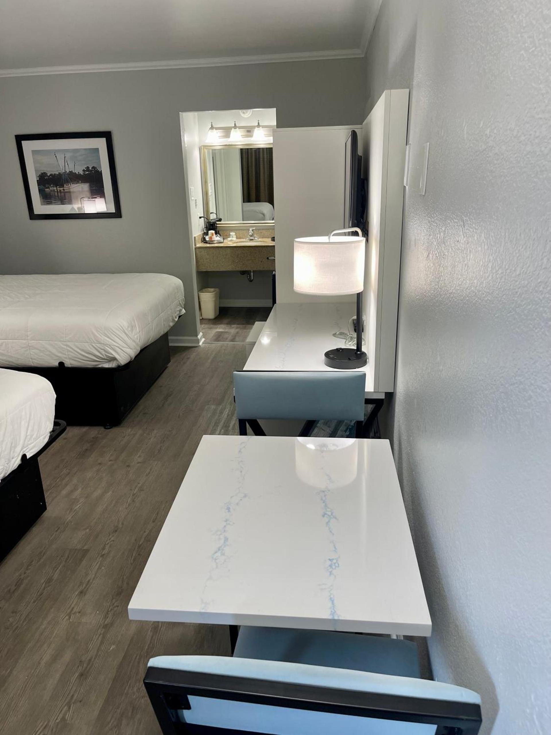 Quality Inn & Suites Georgetown photo 28