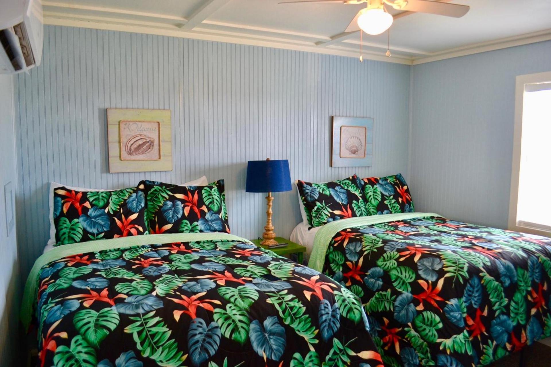 Blue Dolphin Inn and Cottages photo 4